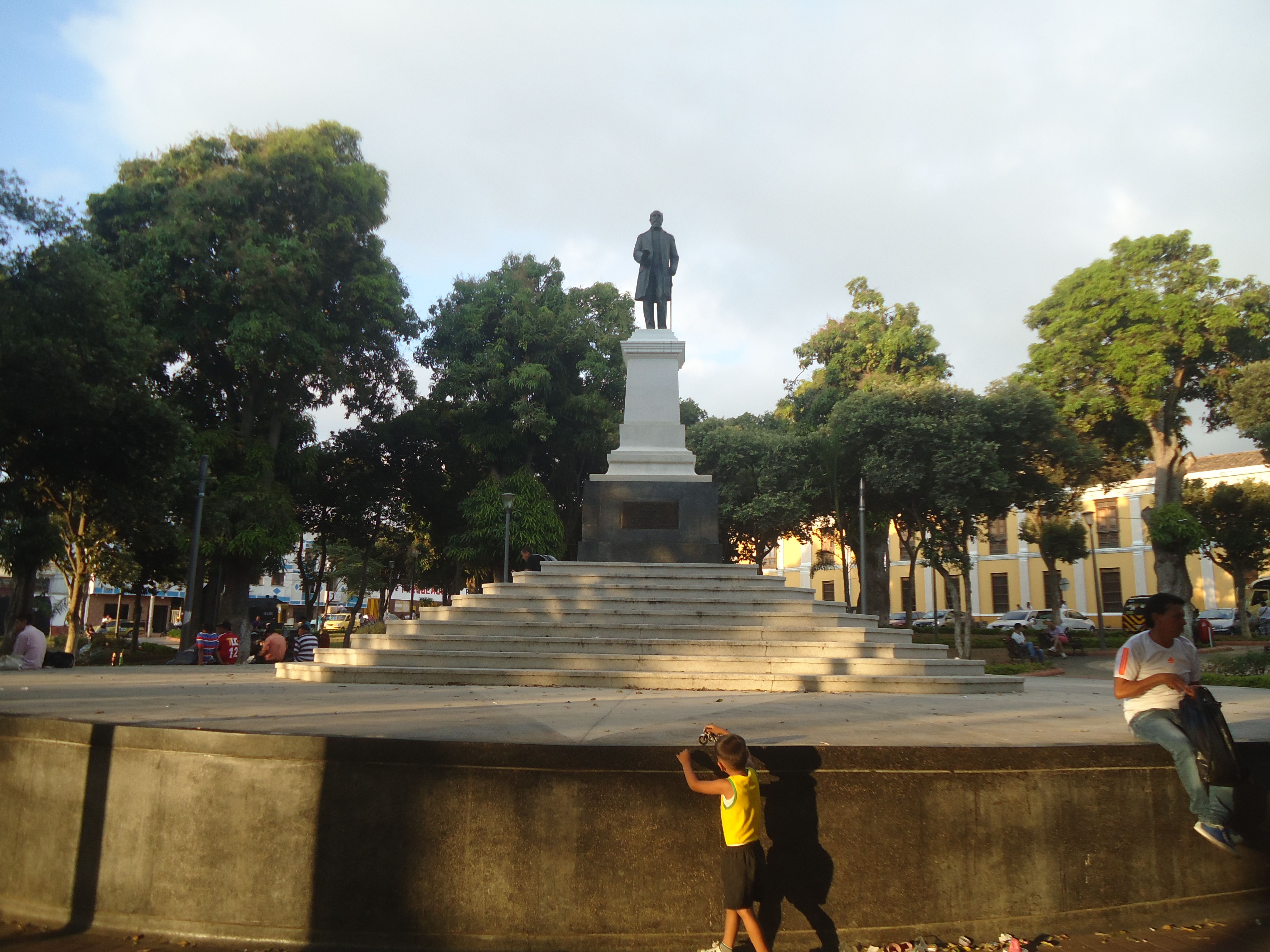 Parque Centenario, por César - Mochilero