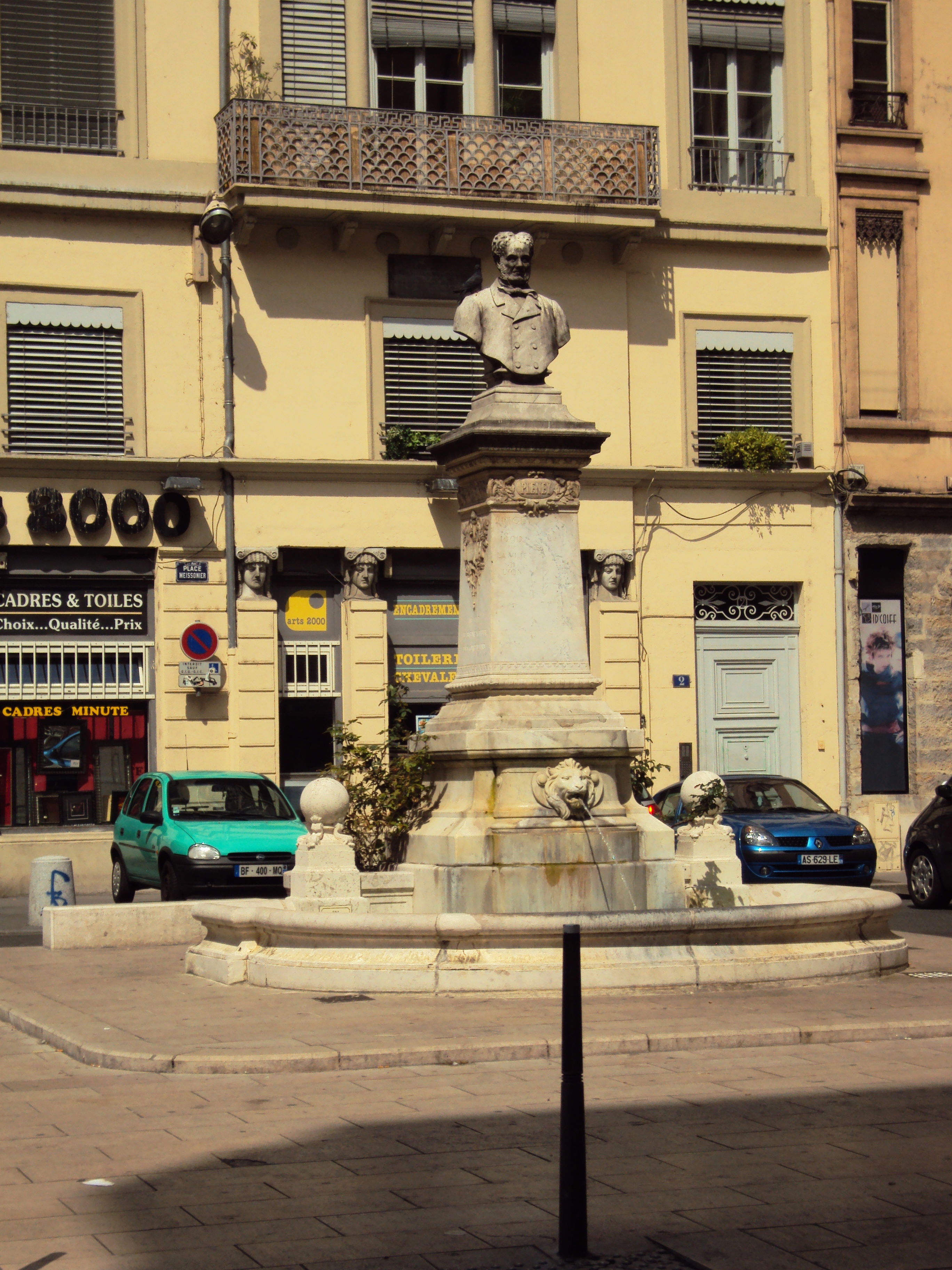 Estatua de Jean Pierre Pleney, por V.