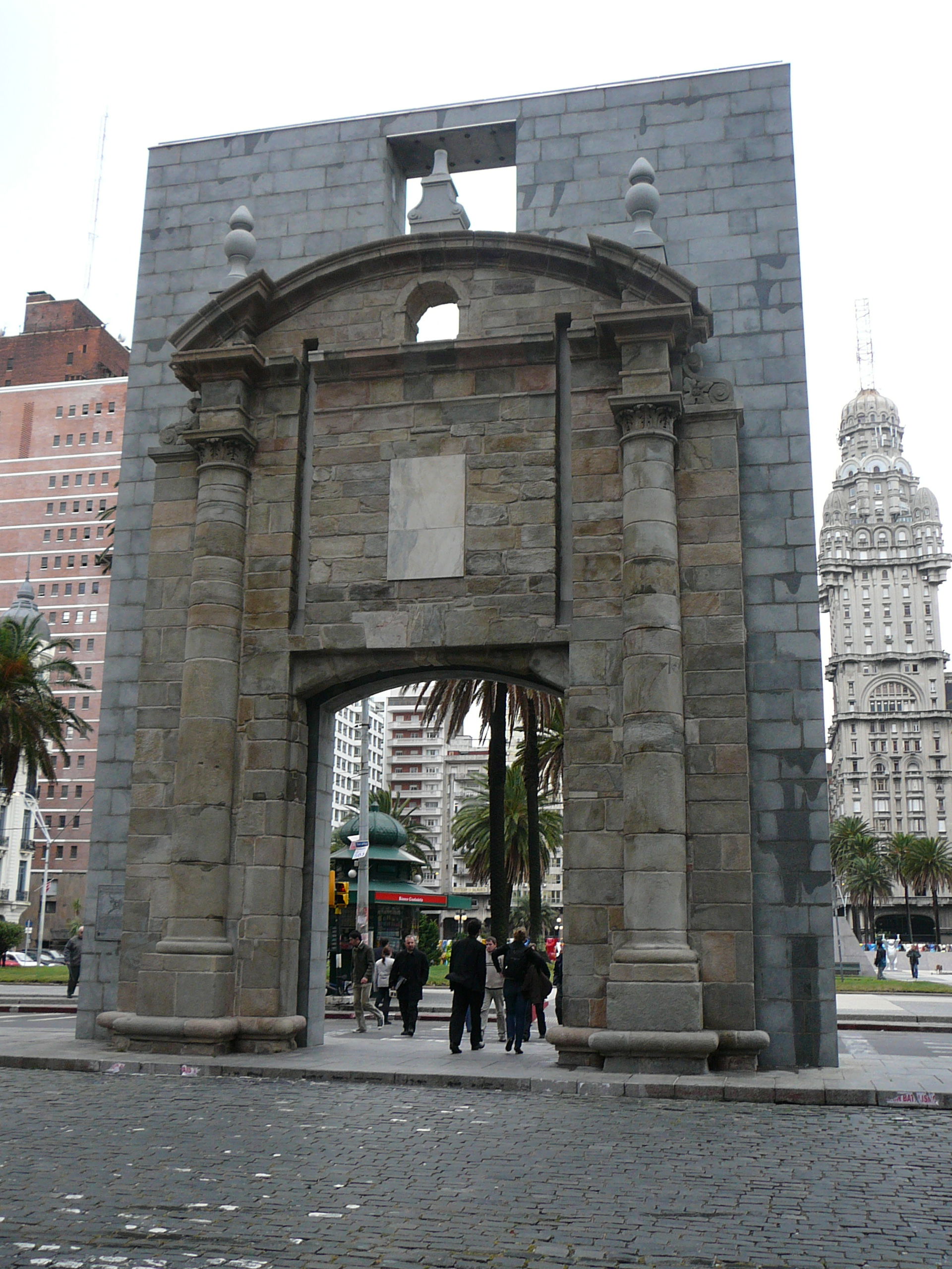 Plaza  Independencia, por Flavia Ramos