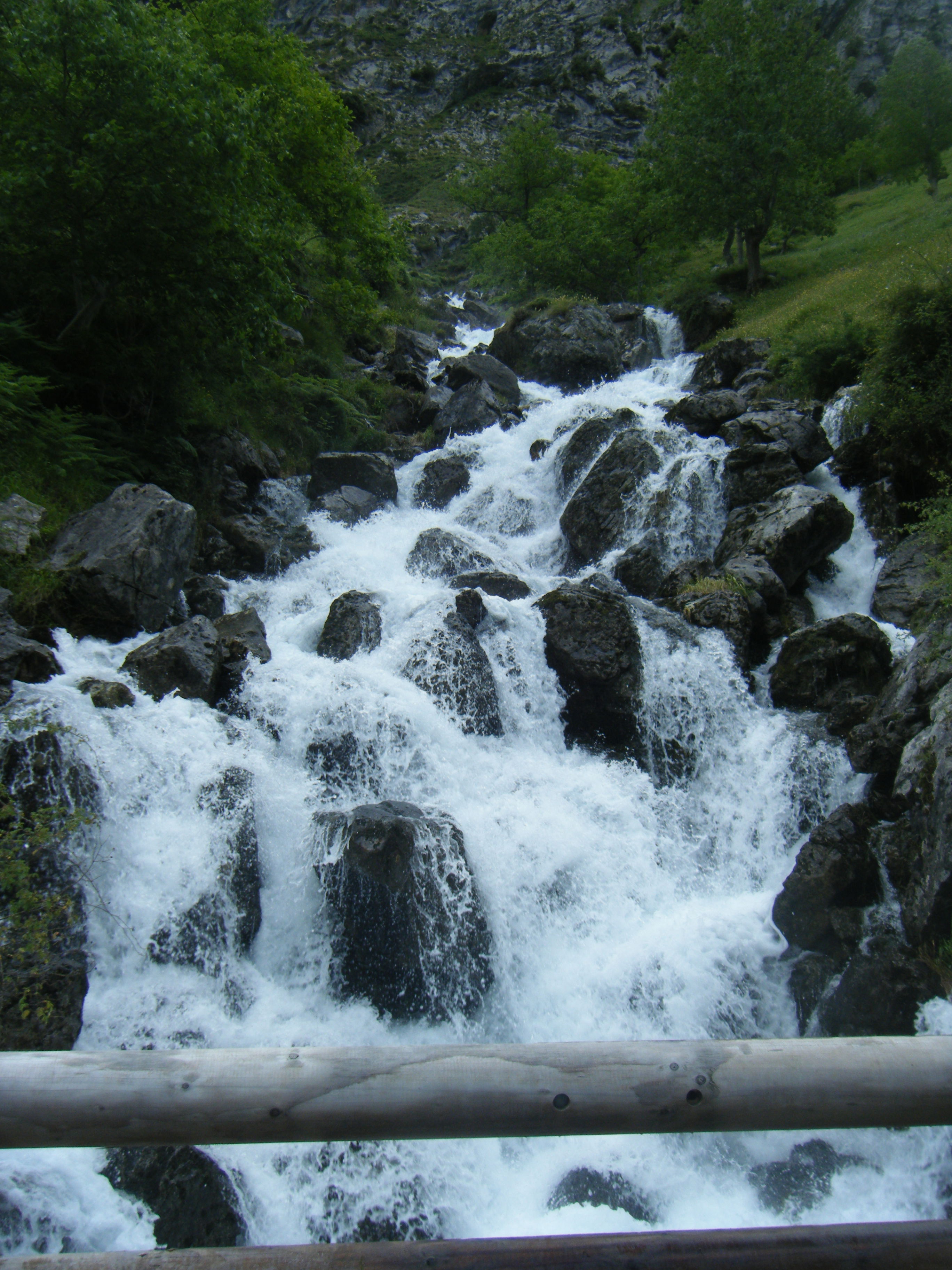 Cascada de Cain, por Yoli ChamBa