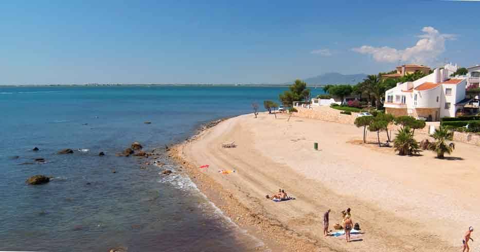 Playa Baconé, por L'Ampolla