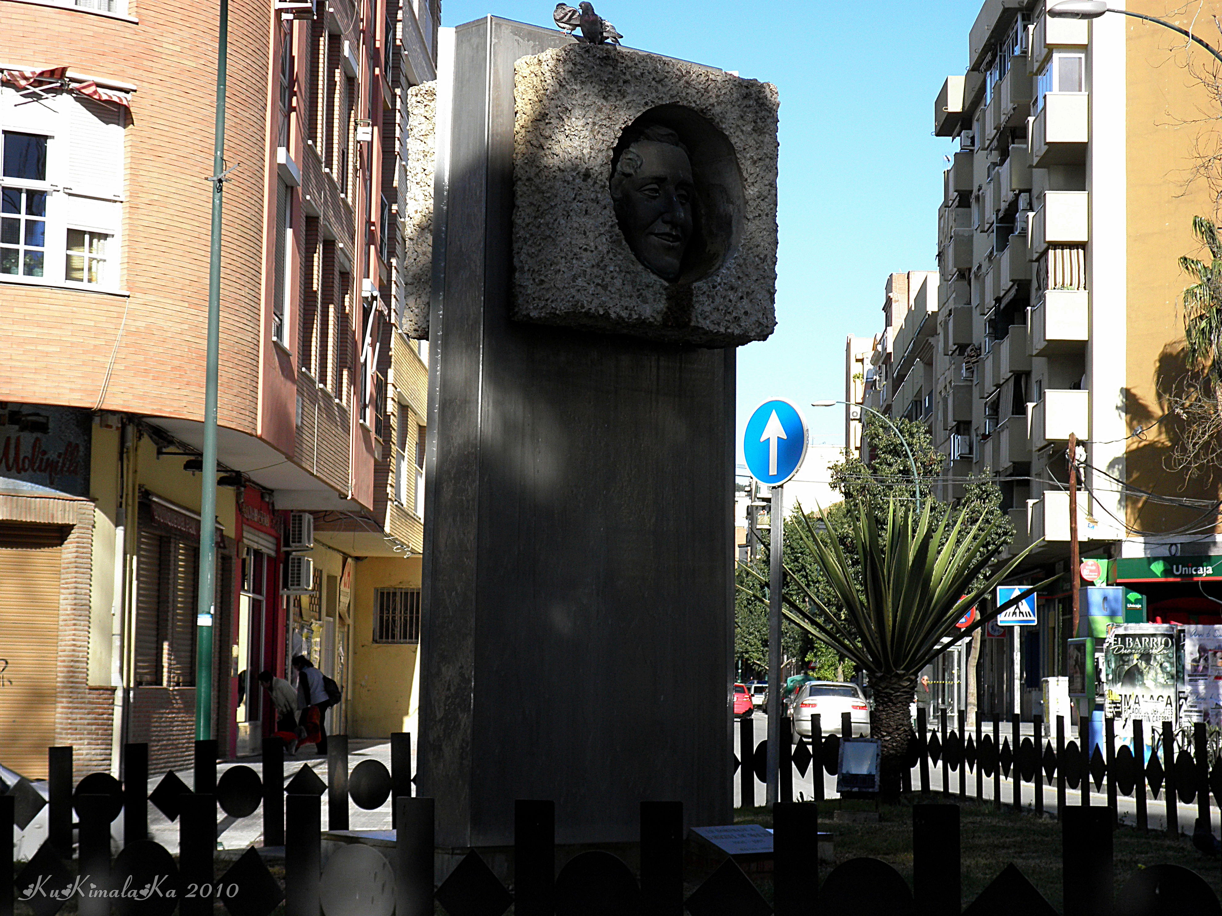 Escultura MIGUEL DE MOLINA (Barrio de Capuchinos-Málaga), por María del Carmen Fernández Milanés