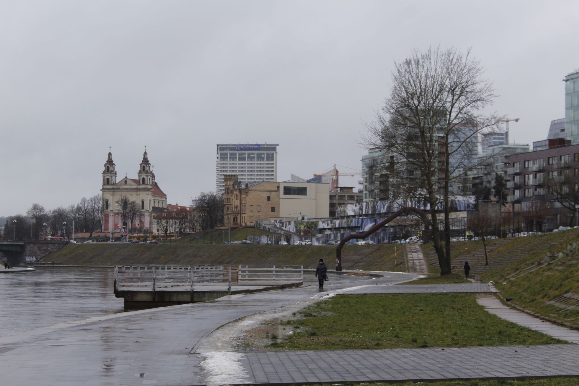 Parque Žvejų Gatve, por Sebastian Muñoz