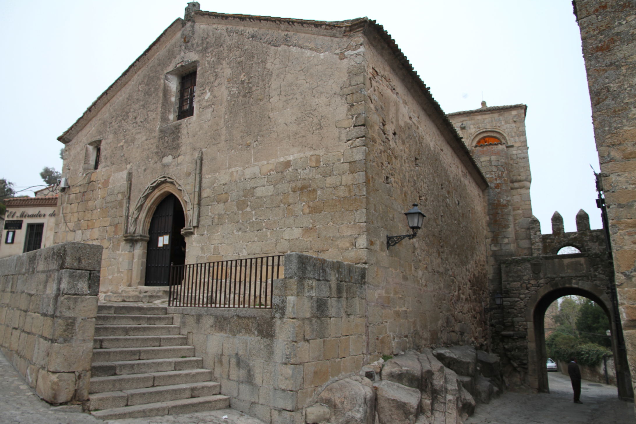 Iglesia de Santiago, por ANADEL