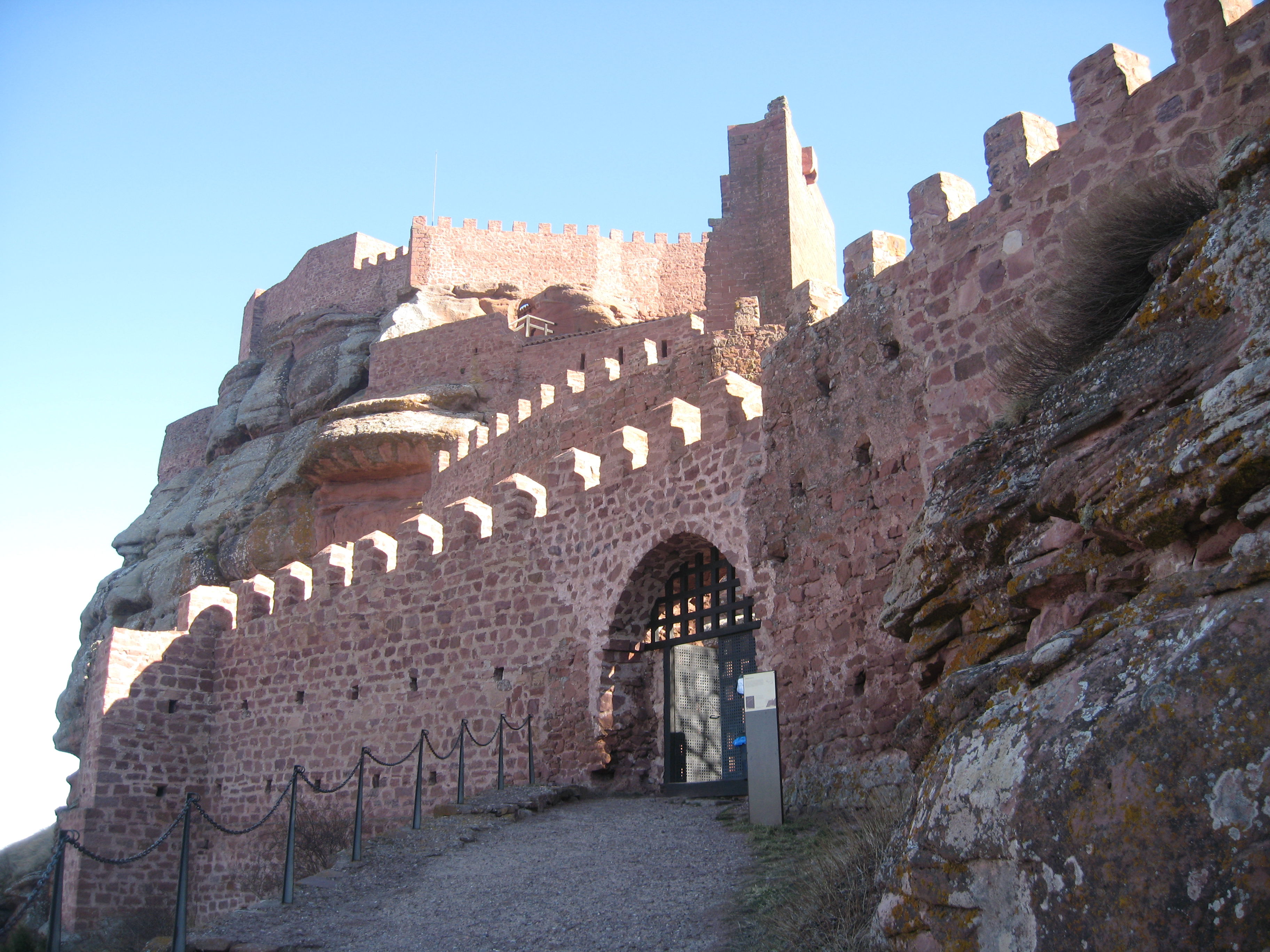 Castillo de Peracense, por Elena