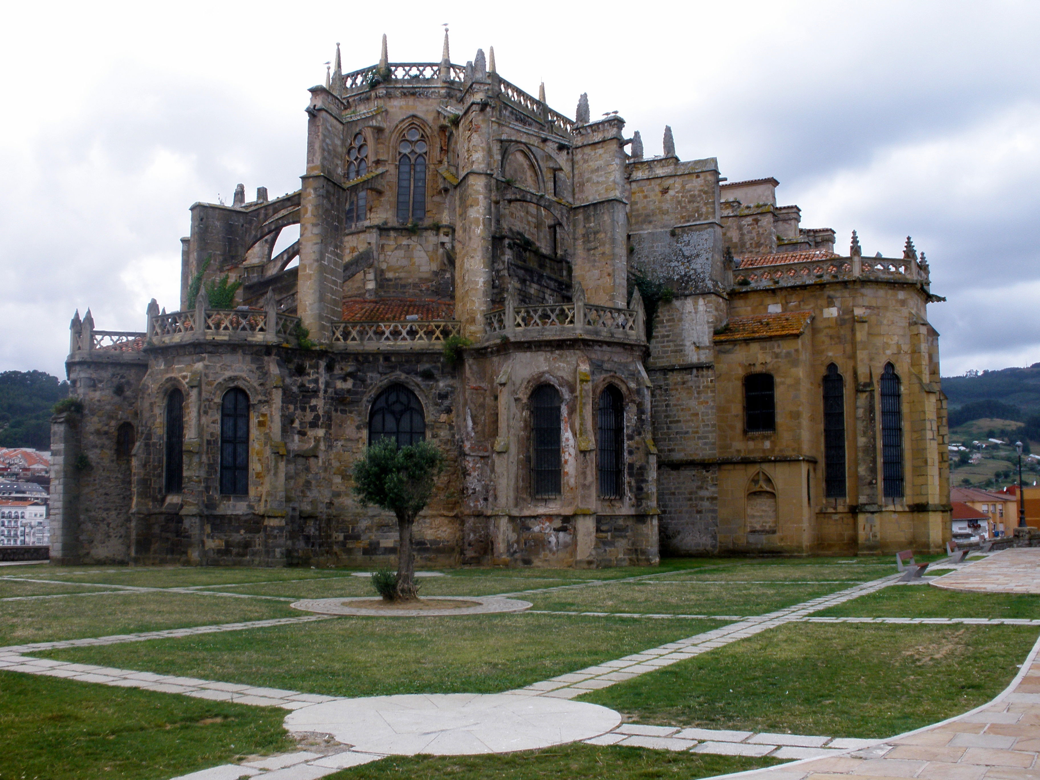 Iglesia de Santa María de la Asunción, por Joxu