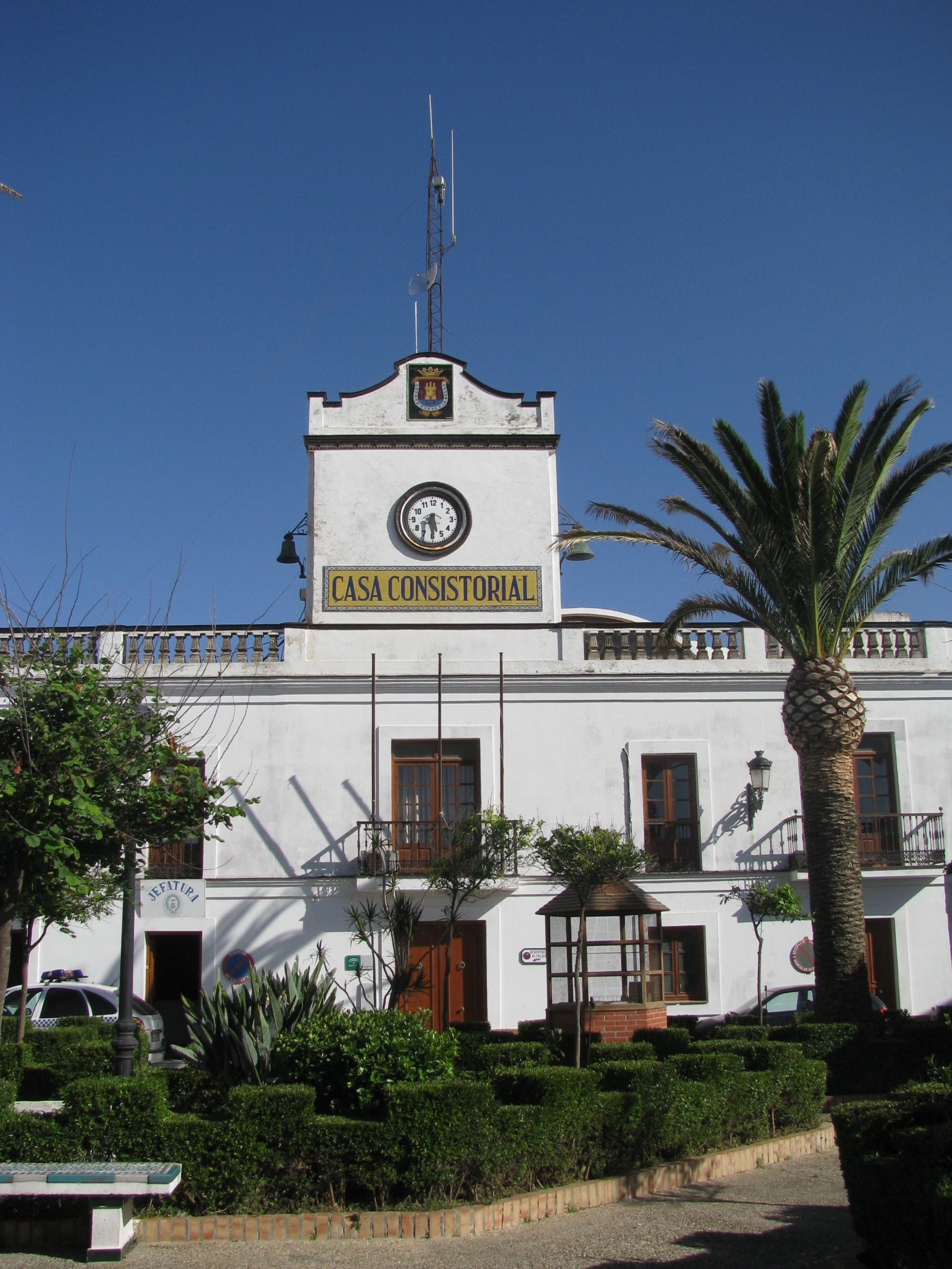 Ayuntamiento de Tarifa, por Lonifasiko