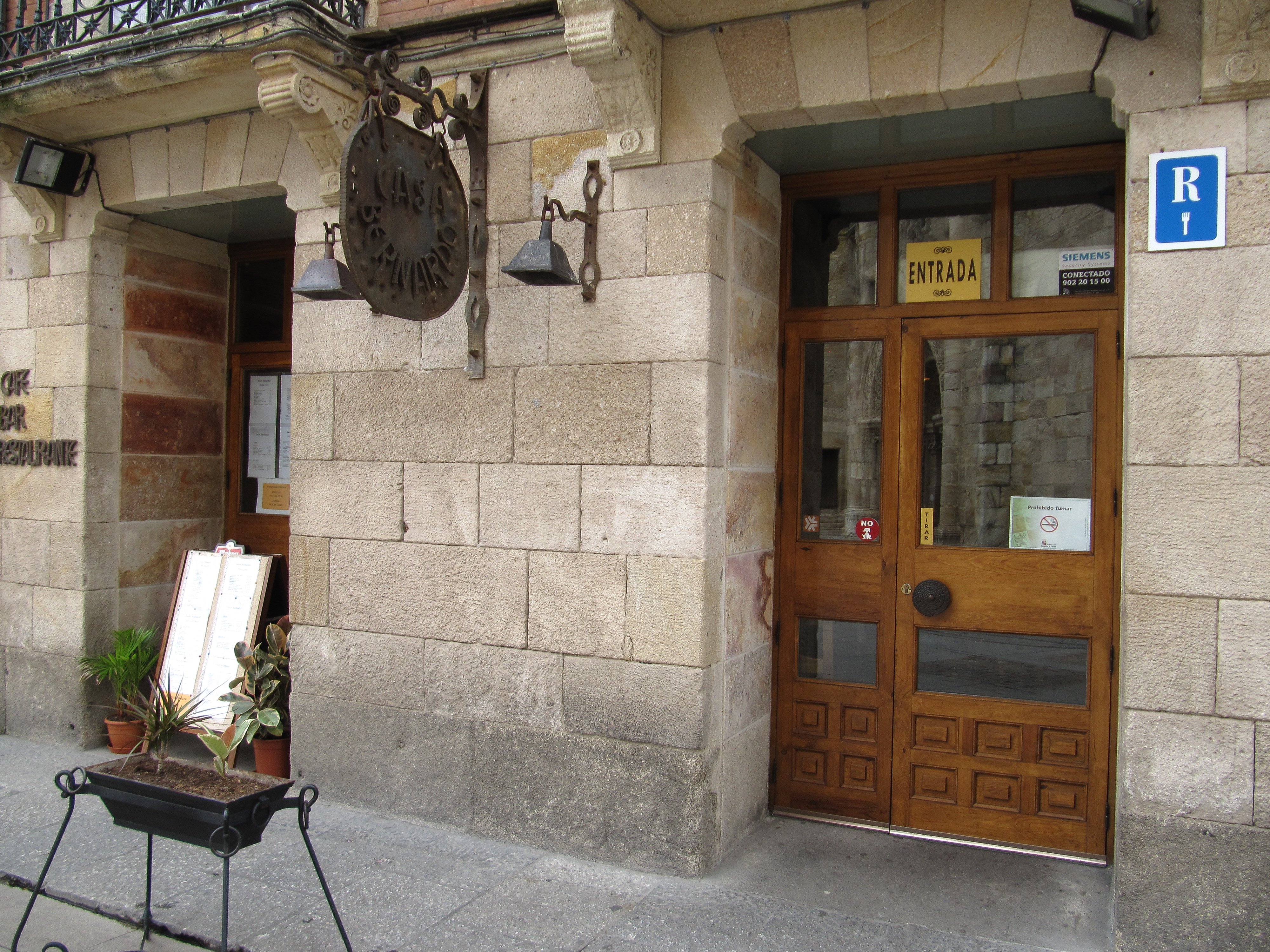 galería crear República Restaurante Casa Bernardo en Zamora: 9 opiniones y 7 fotos