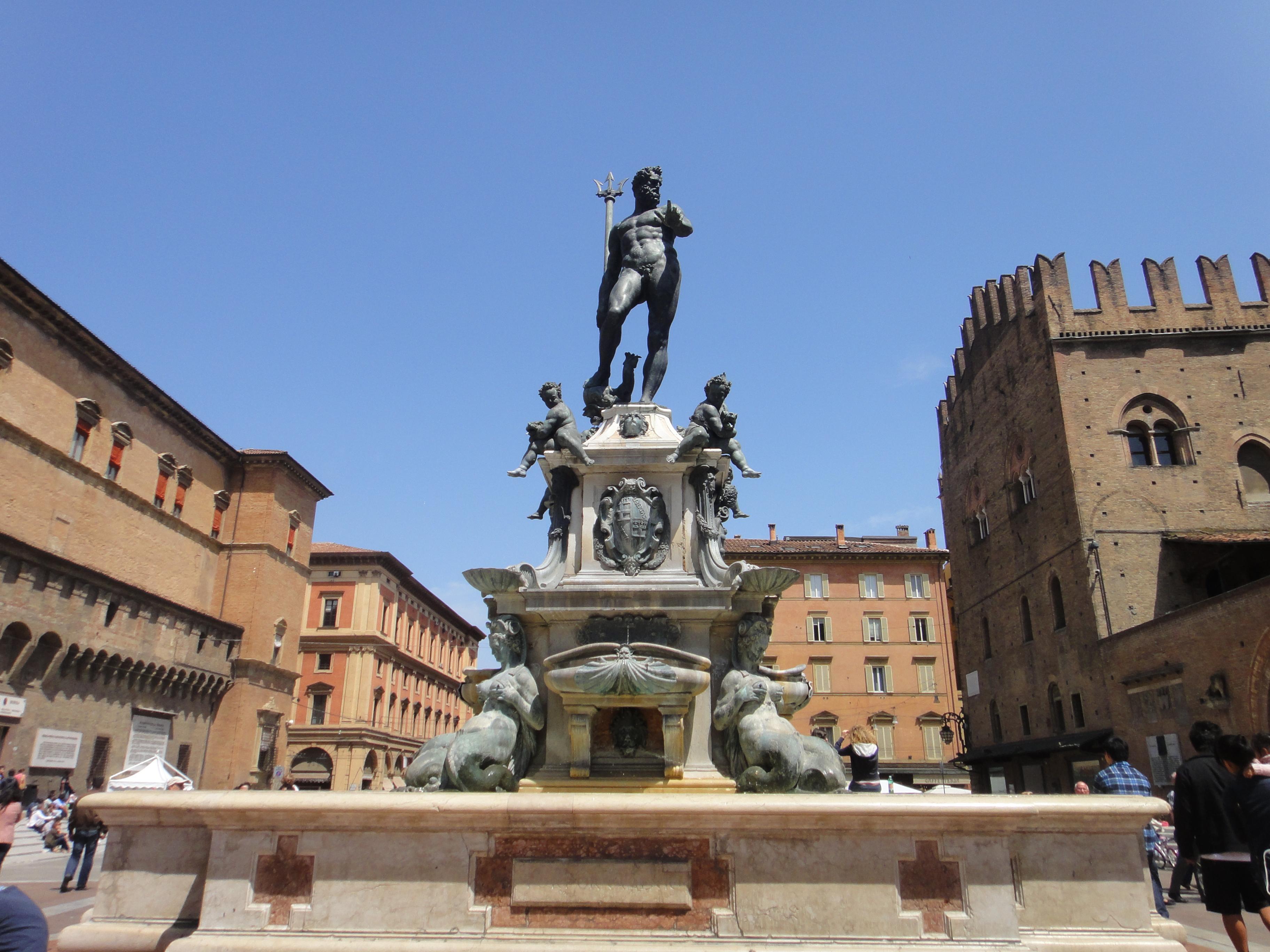 Piazza del Nettuno, por Descortinando horizontes