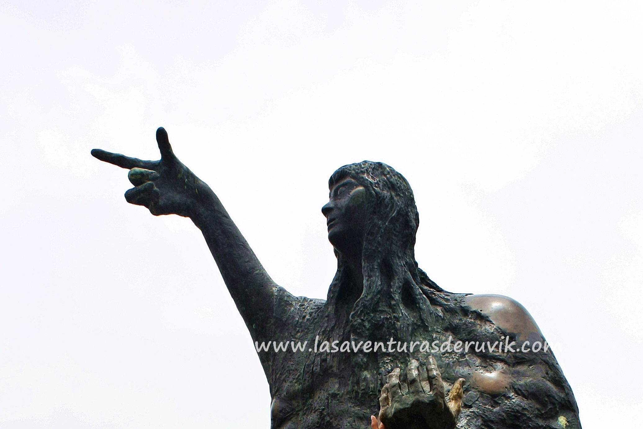 Estatua Loca Luz de Caraballo, por Las Aventuras de Ruvik