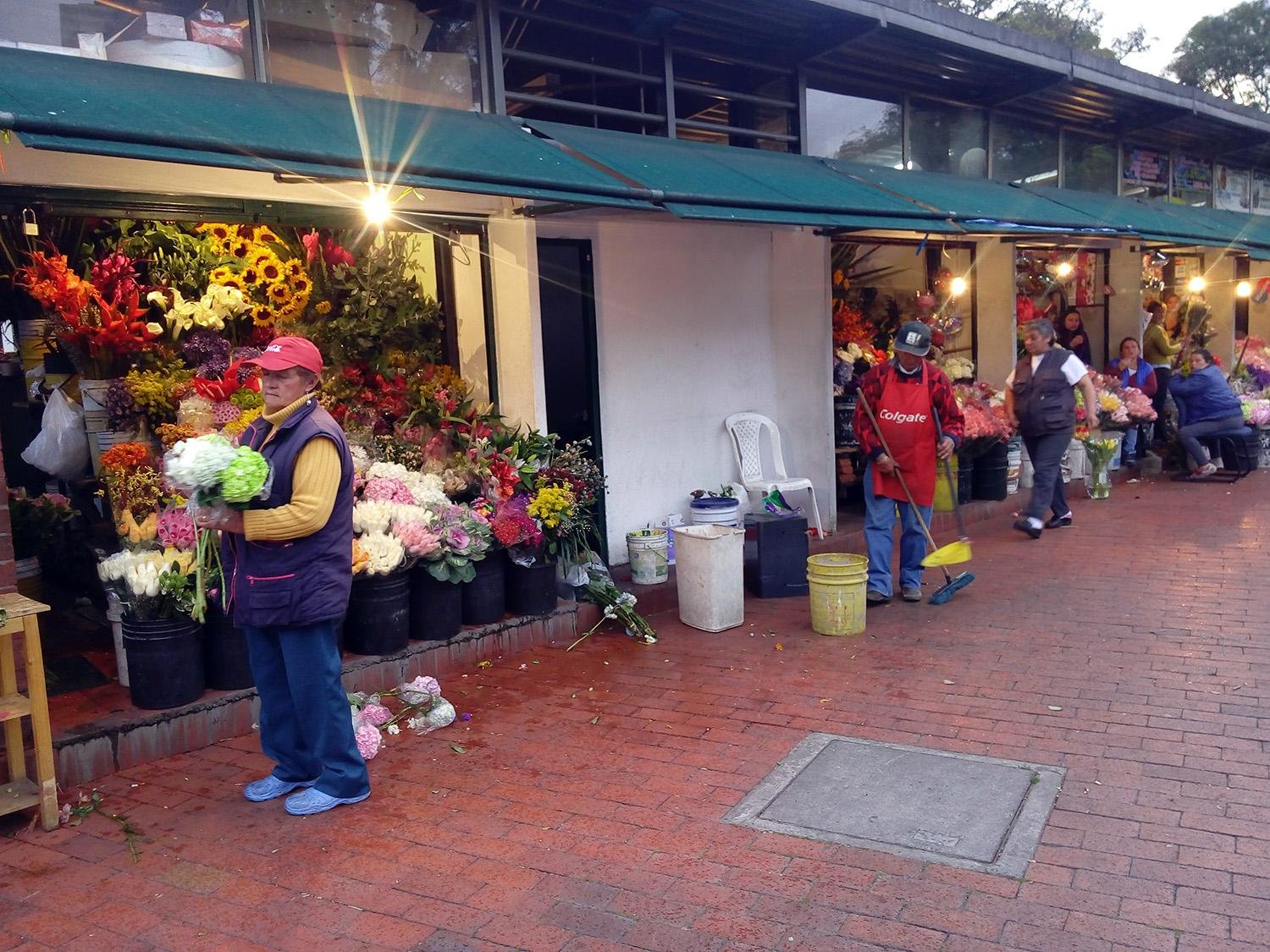 Plaza Mercado de las Flores en Bogotá: 7 opiniones y 1 fotos