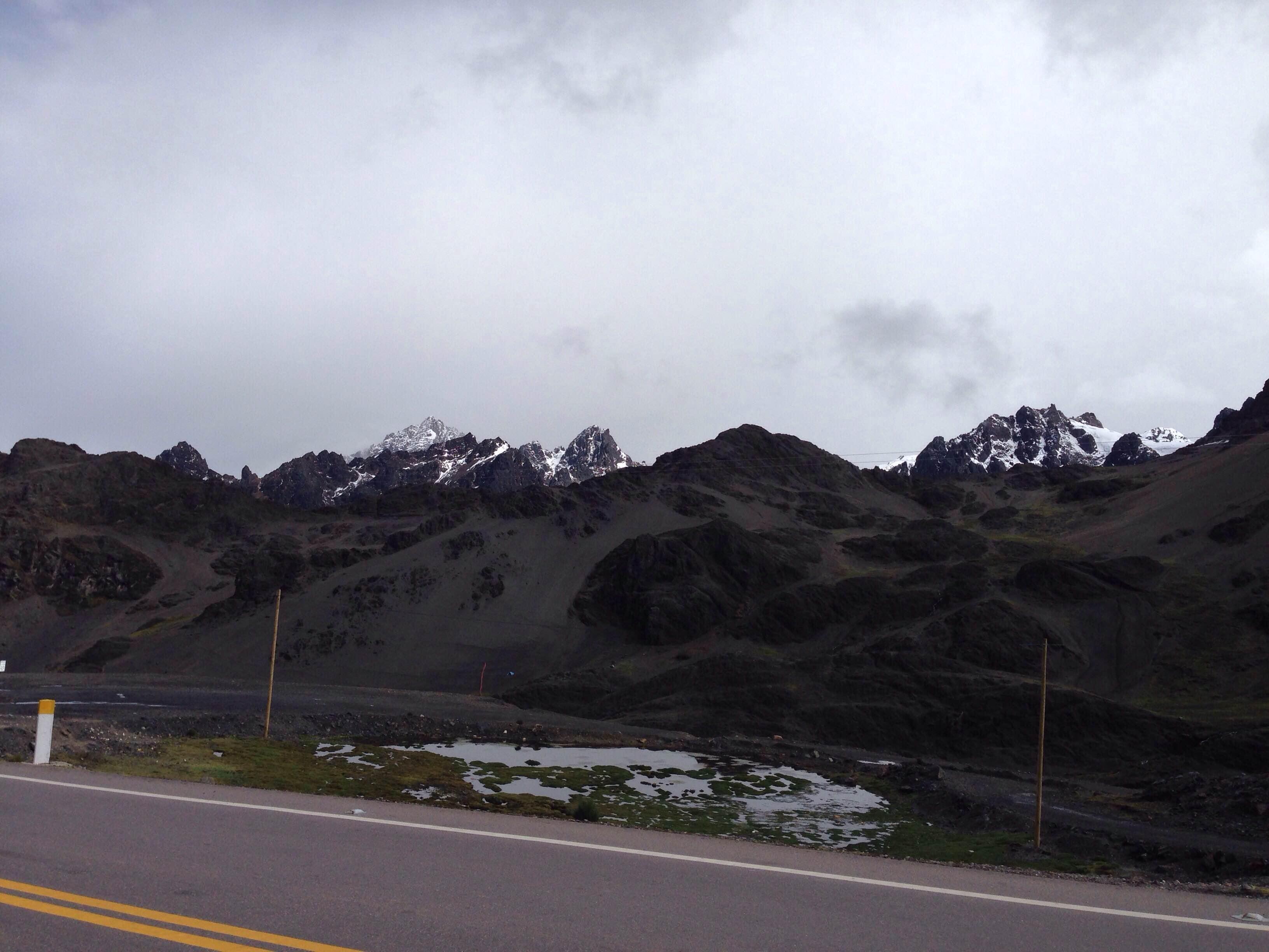 Carreteras en Perú un recorrido por los paisajes más impresionantes