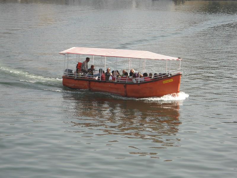 Paseo en barco en Udaipur, por Marie & Matt