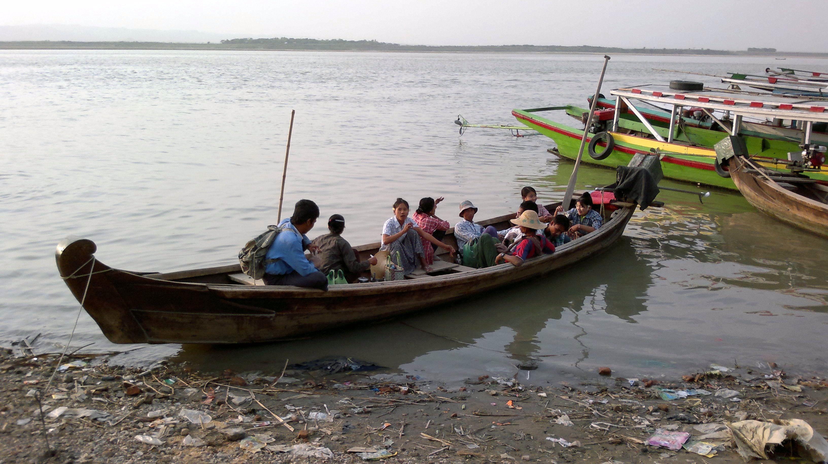 Crucero por el rio Ayeyarwady en Bagan, por archy