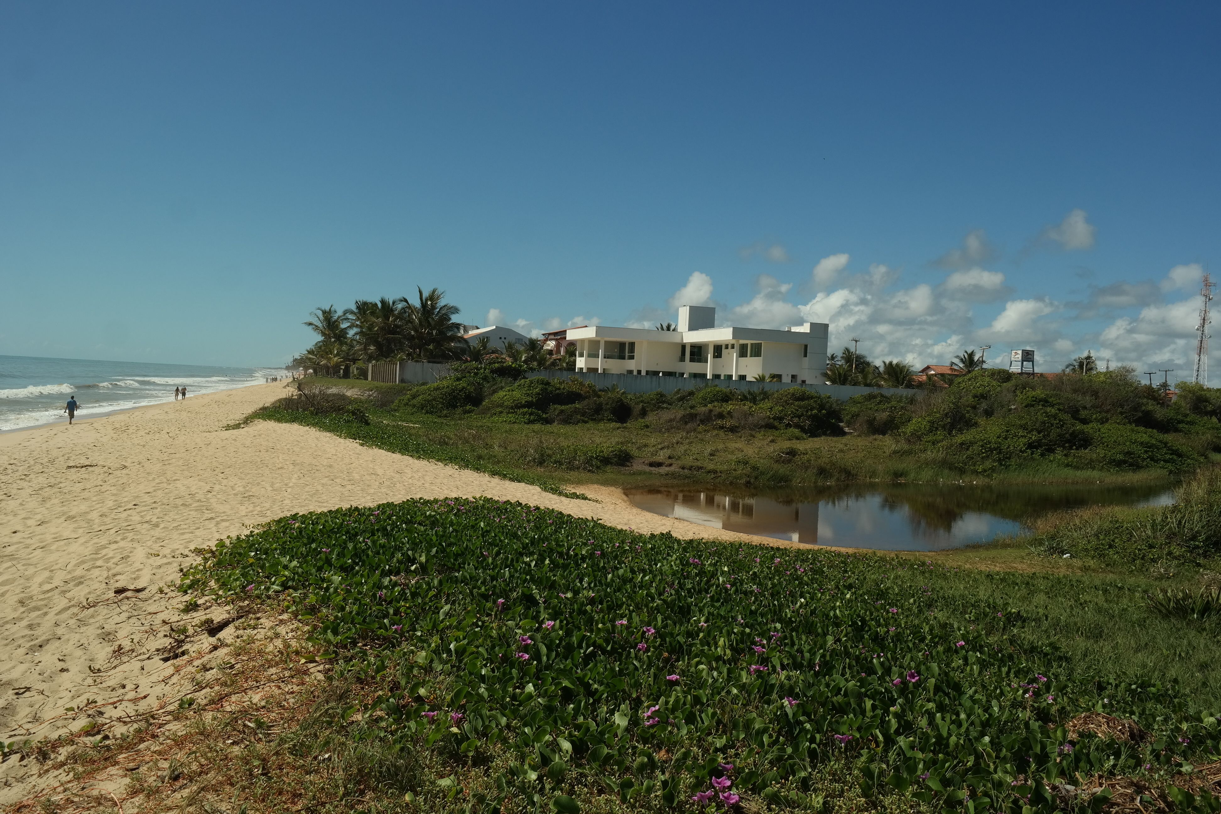 Praia da Lagoa Pequena, por Leo Araújo