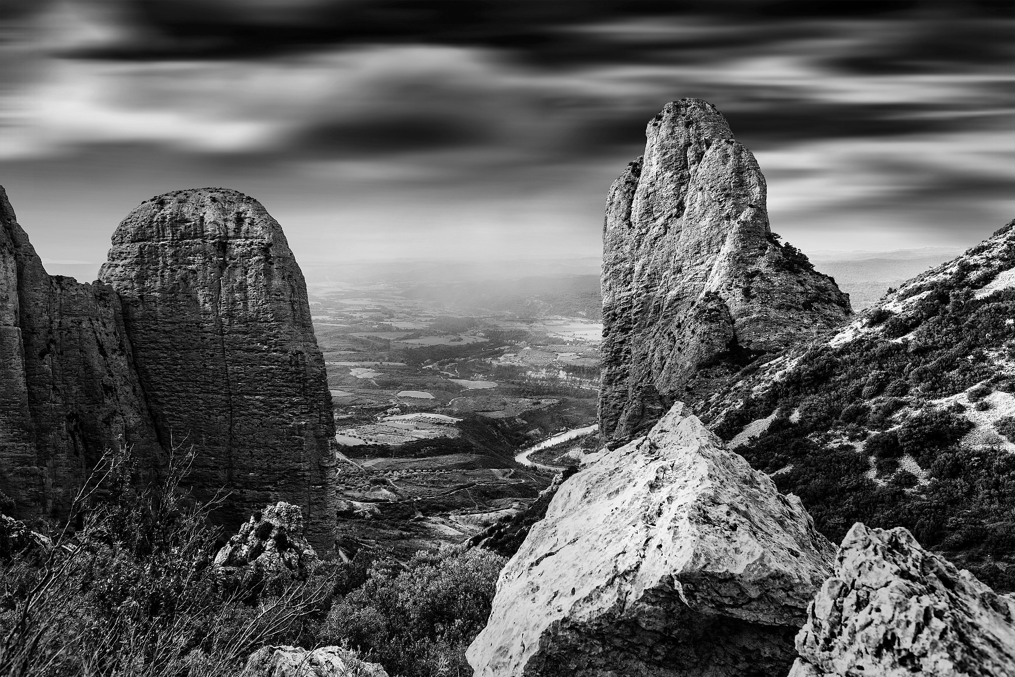 Los Mallos de Riglos, por RLópez Modrego