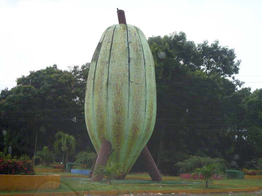 Monumento al Cacao, por Mochilero en Europa