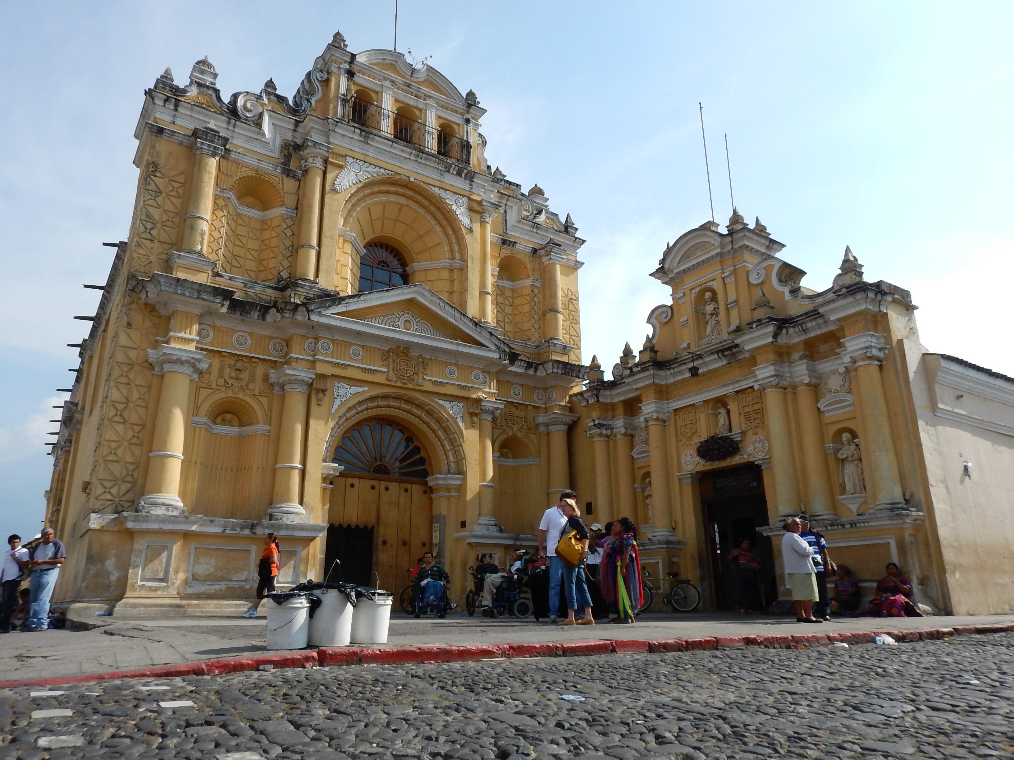 Iglesia San Pedro, por Rafael Blando