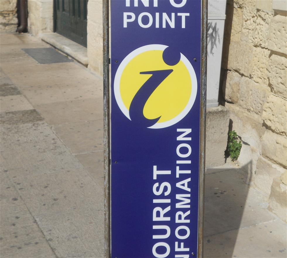 tourist office lecce italy