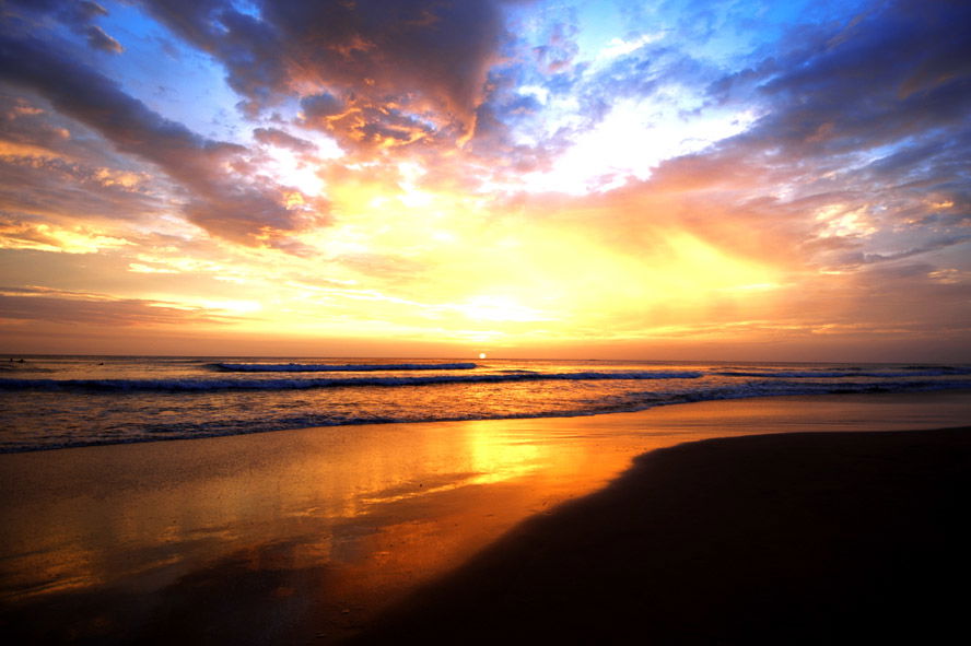 Surf en Playa Grande, por Marta Padilla