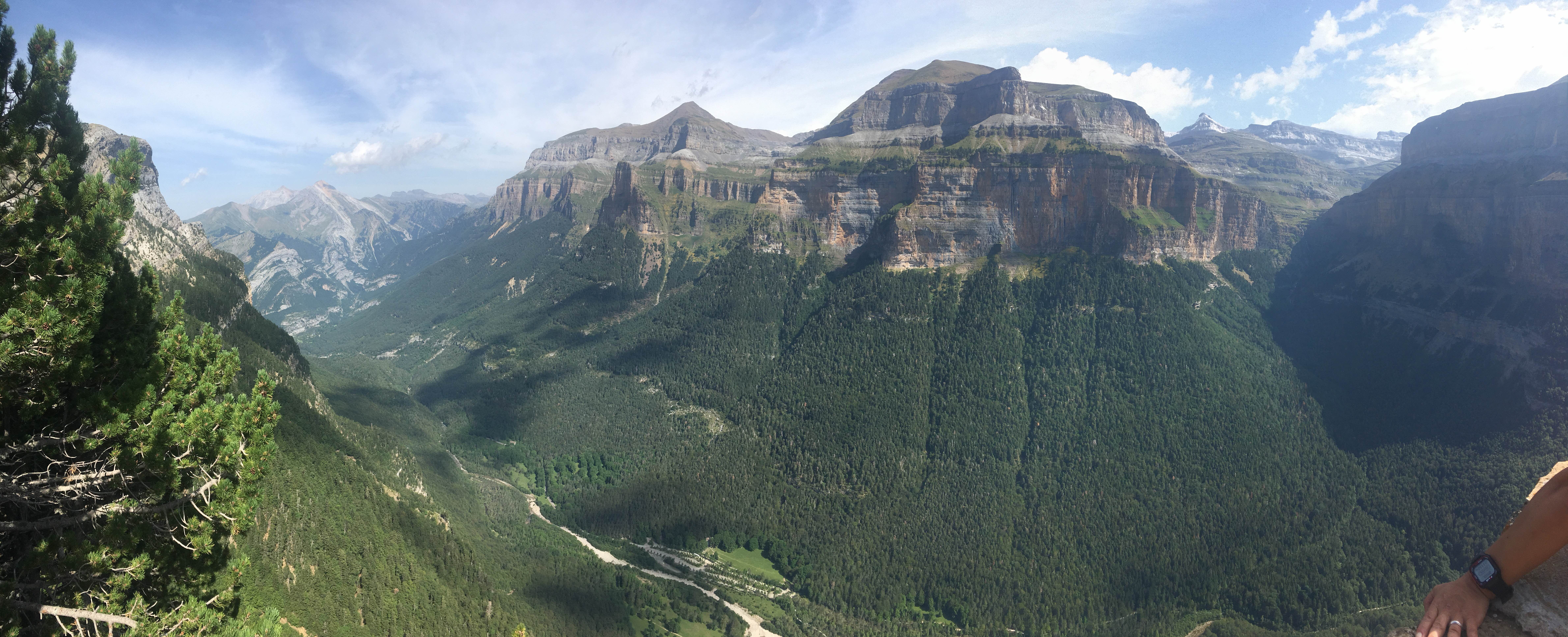 Senderismo en Huesca: descubre rutas sorprendentes en la naturaleza