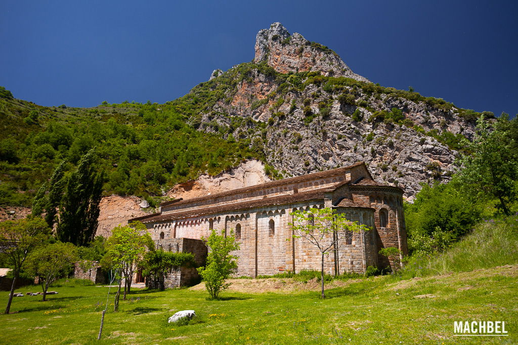 Monasterio de Obarra, por Víctor Gómez - machbel