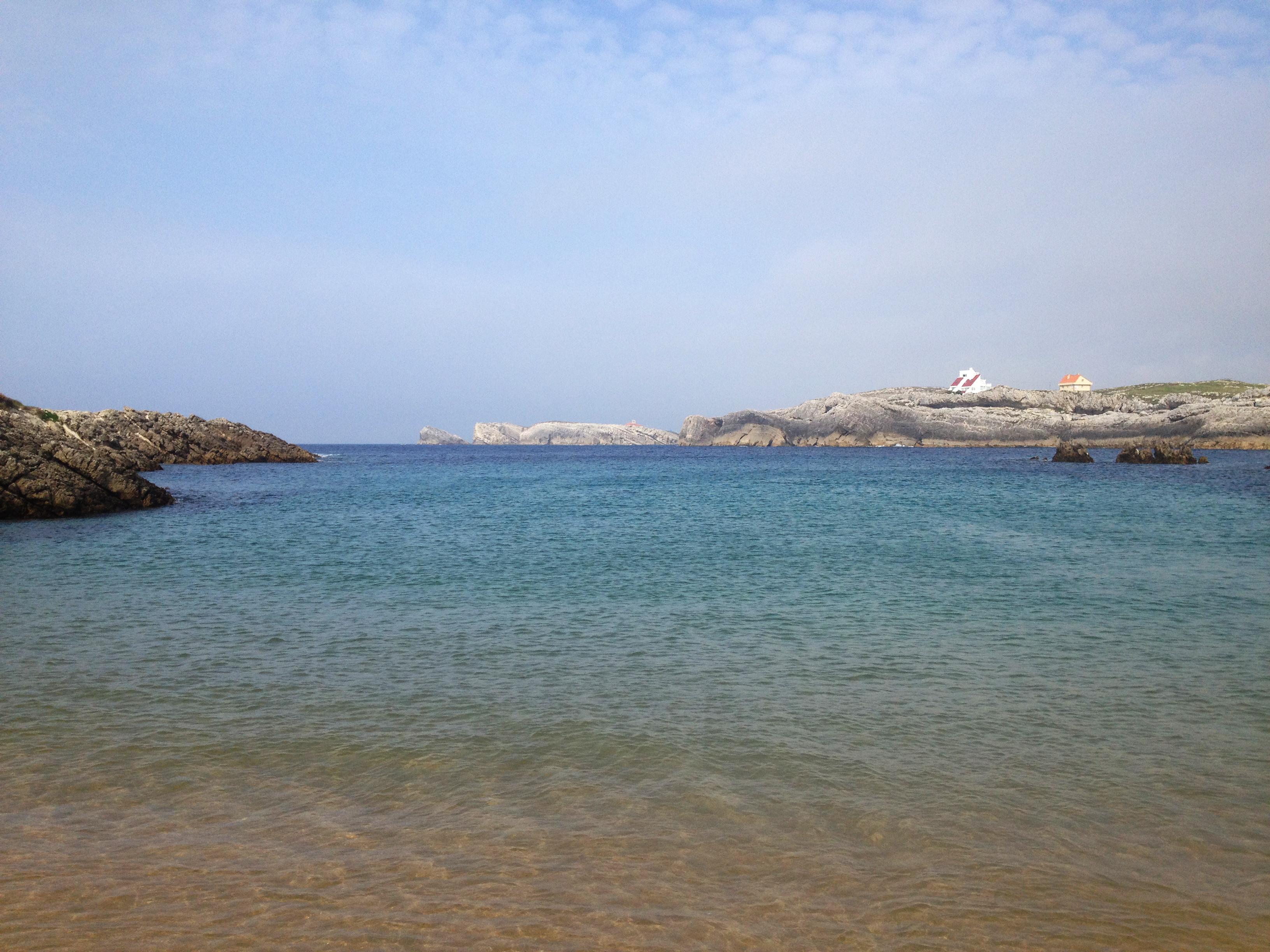 Playa San Juan de la Canal, por Cristina E Lozano