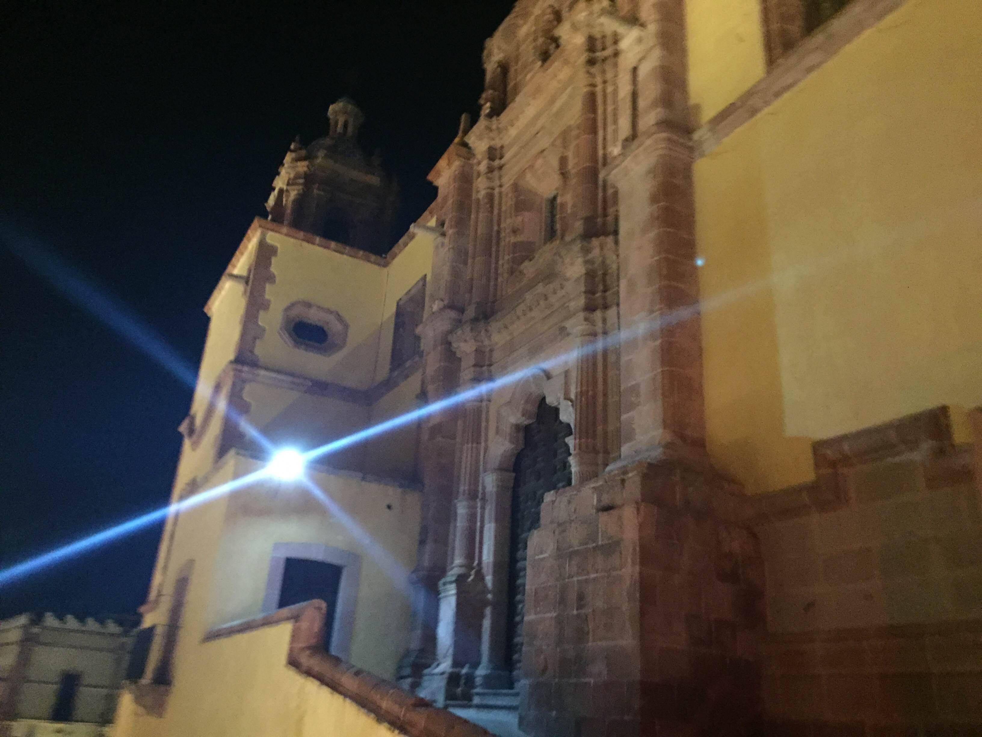 Iglesia de Santo Domingo, por Orlando Rodriguez