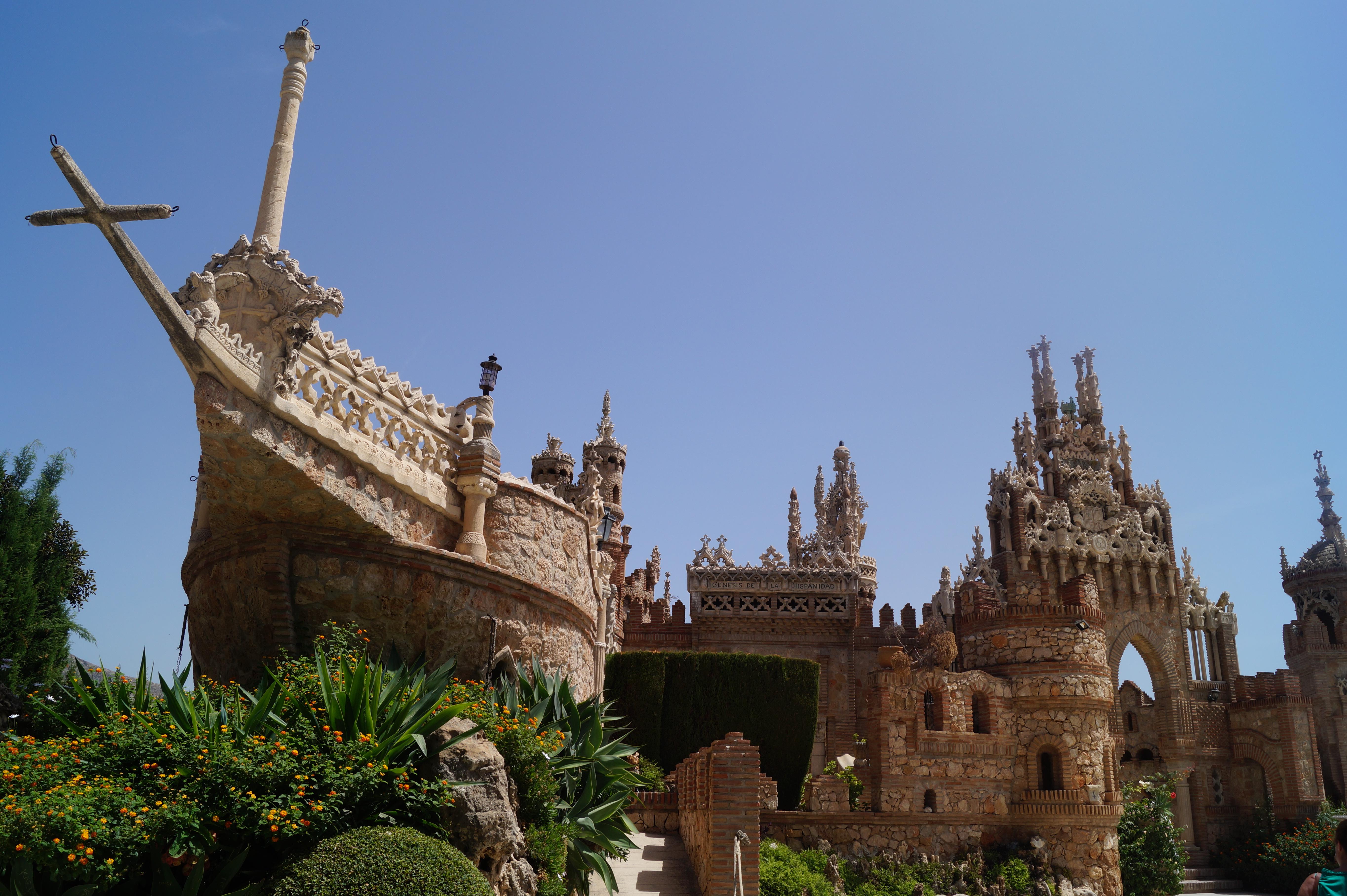 Castillo de Colomares, por Andres Gomez
