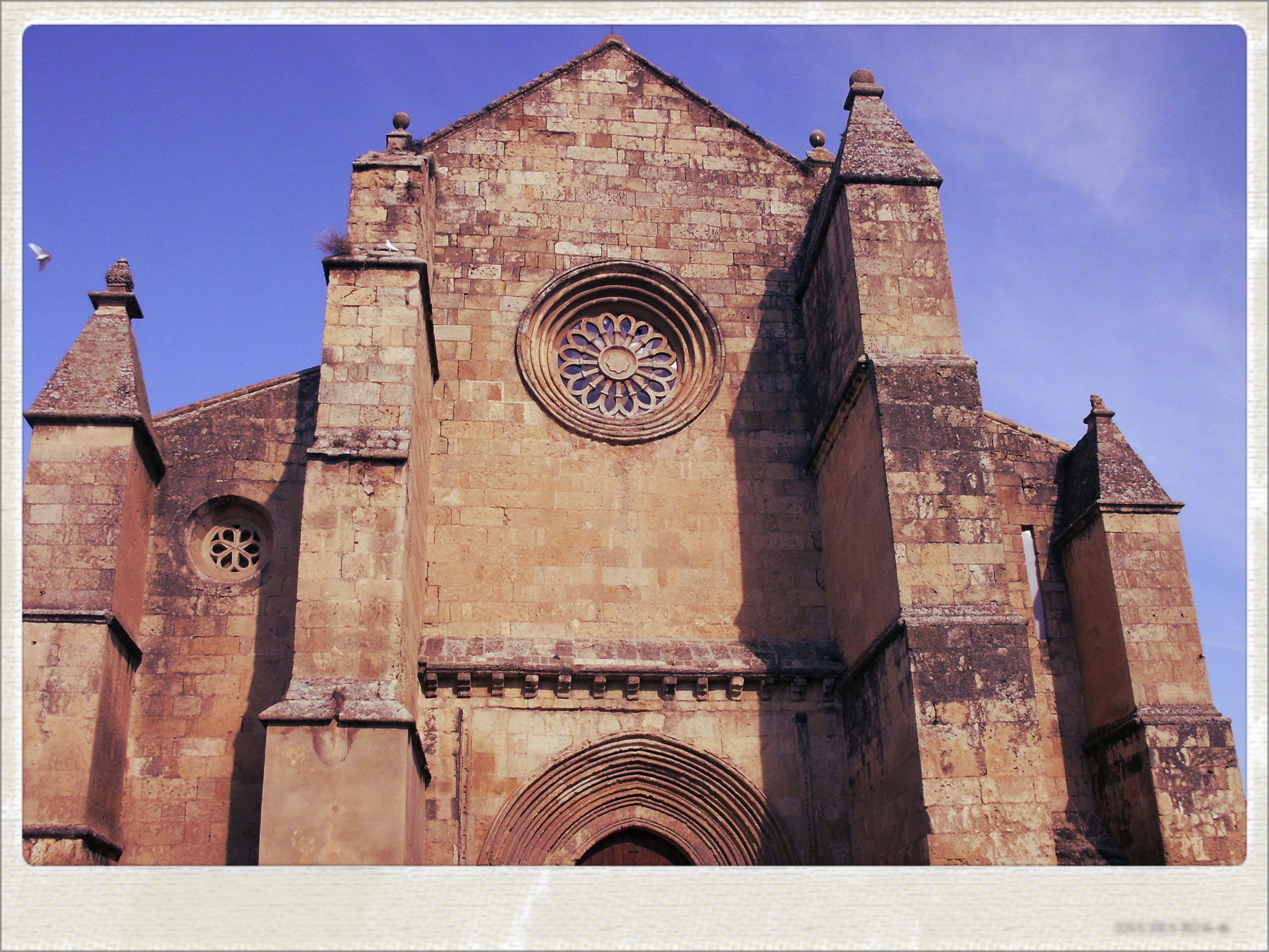 Iglesia de Santa Marina, por Promoviatges