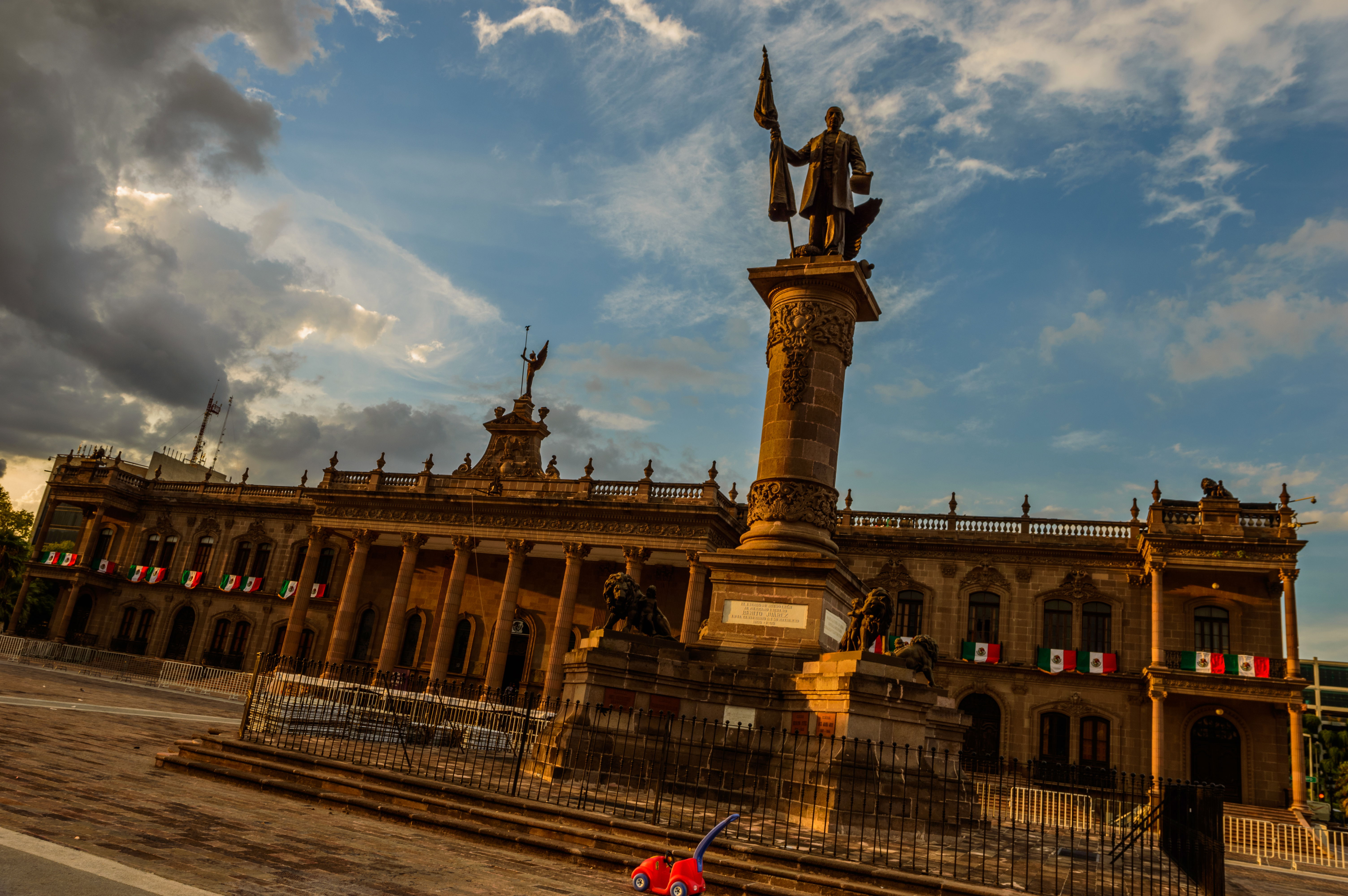 Descubre los monumentos históricos en Monterrey que narran su grandeza