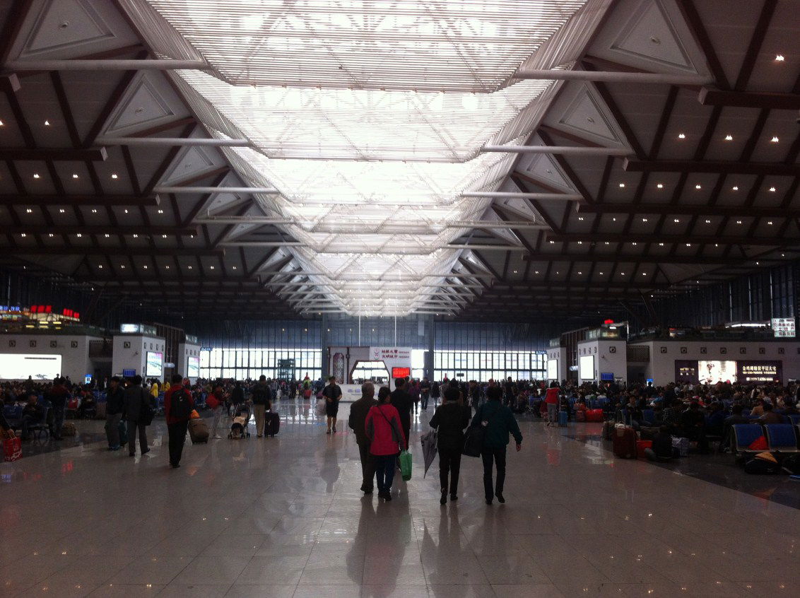 Stazione Ferroviaria di Suzhou, por macgreg
