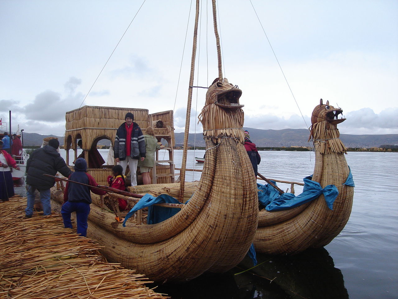 Isla de los Uros, por julianna
