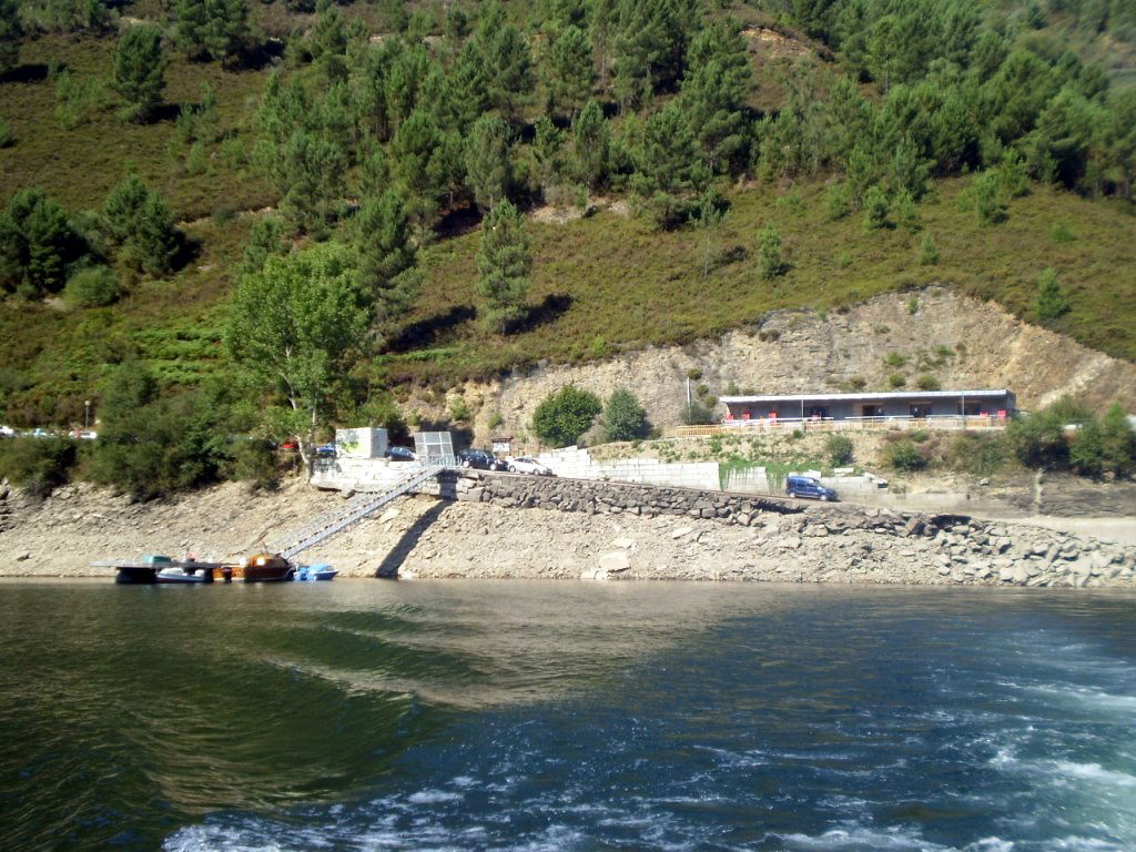 Embarcadero de Santo Estevo, por Lala
