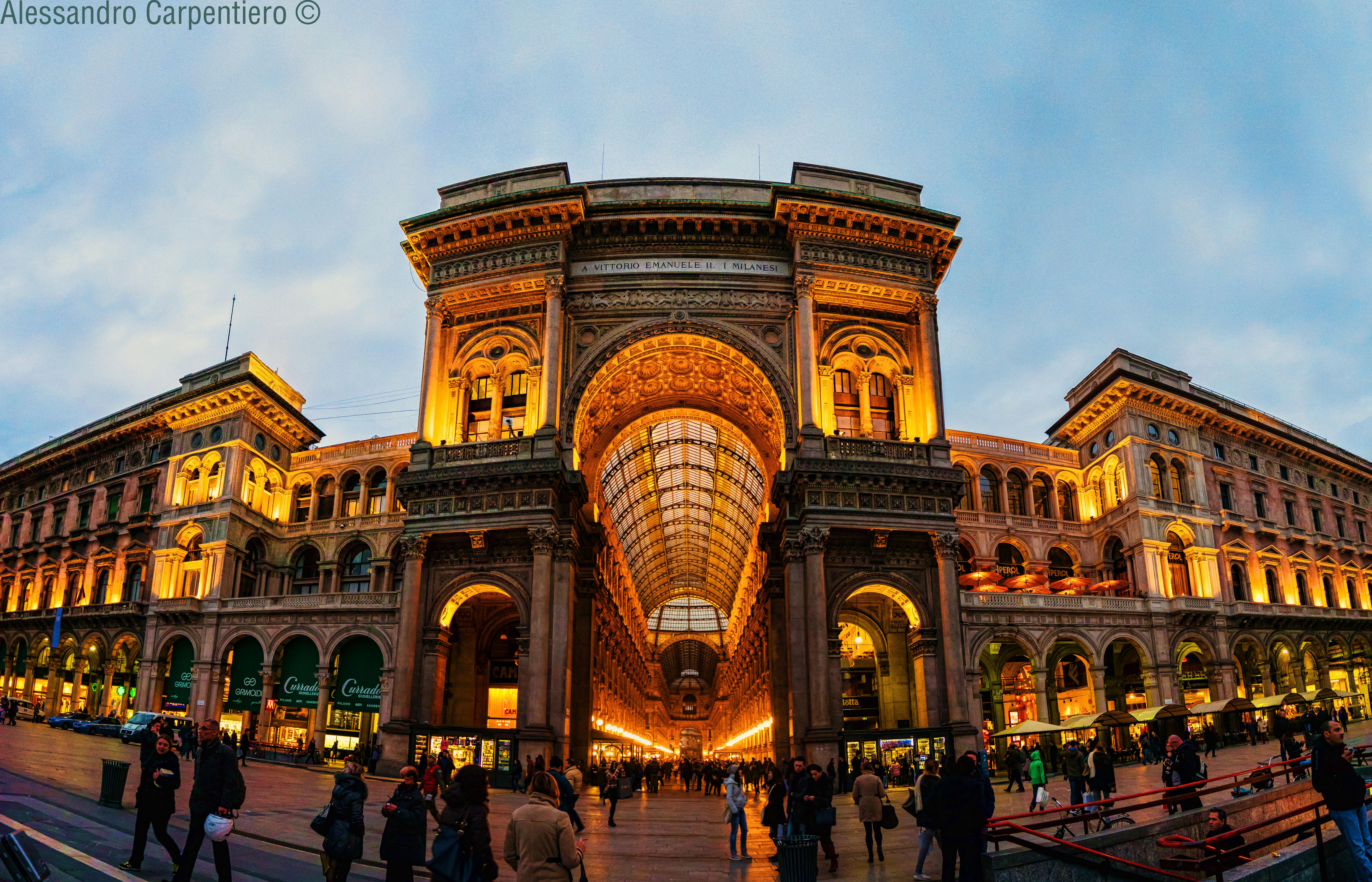 Centros Comerciales en Milan: un viaje de compras inolvidable