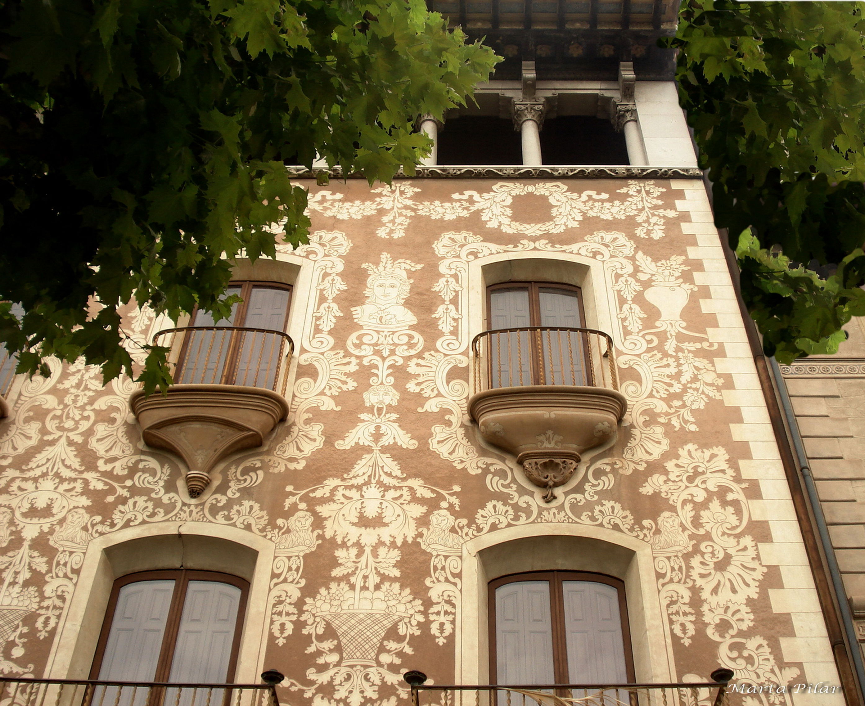 Casa Solà Morales, por Marta Pilar