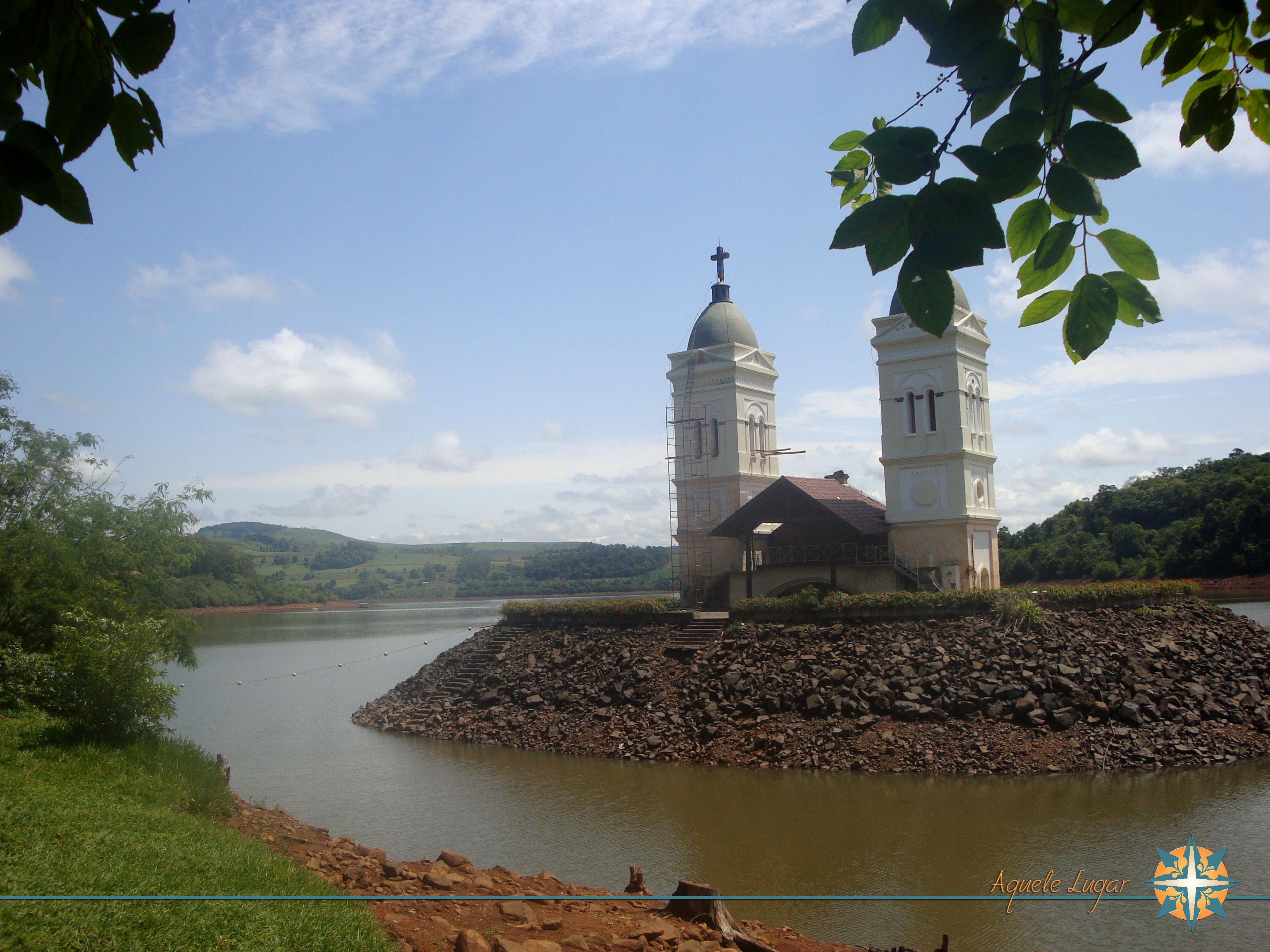 Iglesia inundada de Itá, por Aquele Lugar