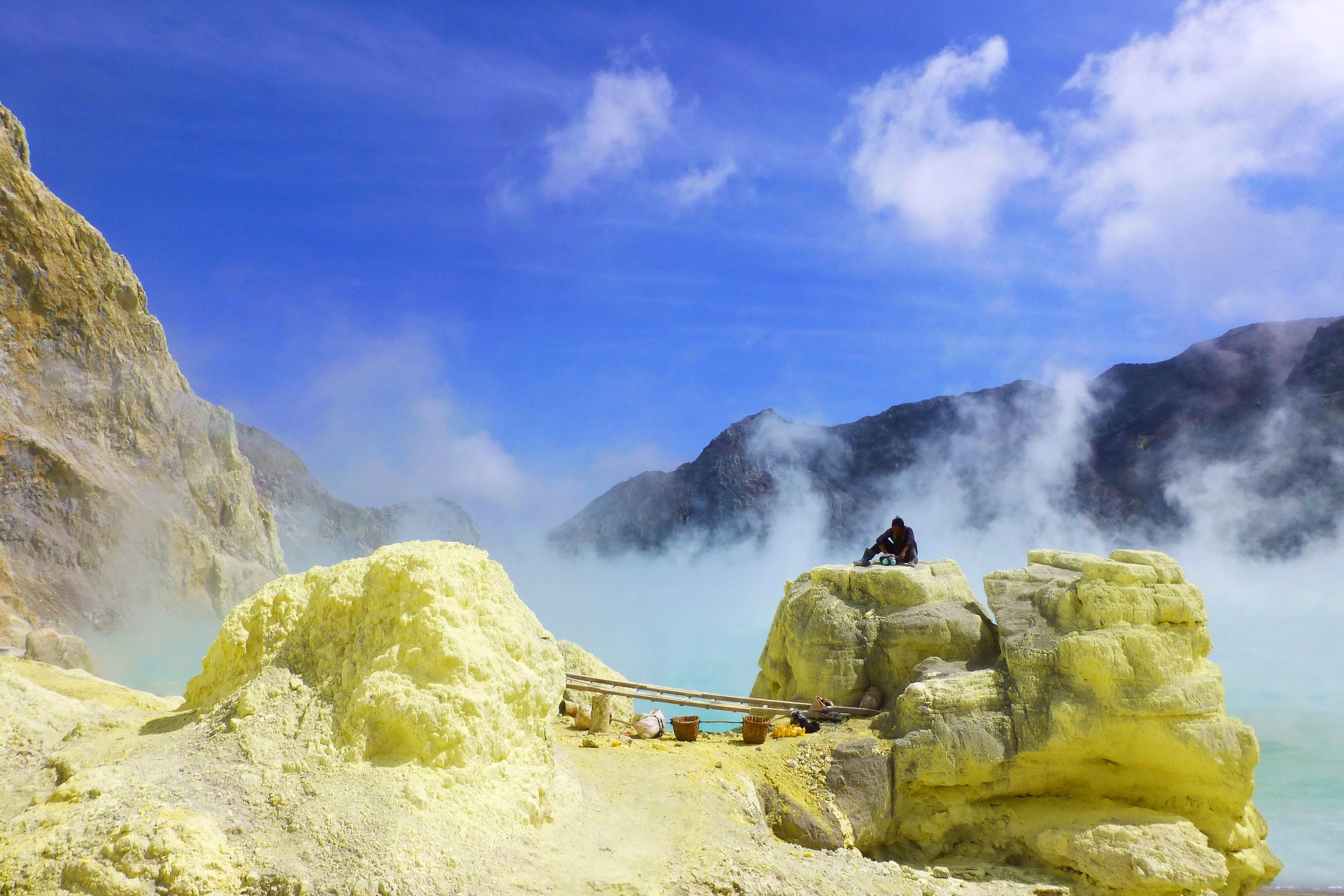 Lago de Kawah Ijen, por Cliff Fawcett