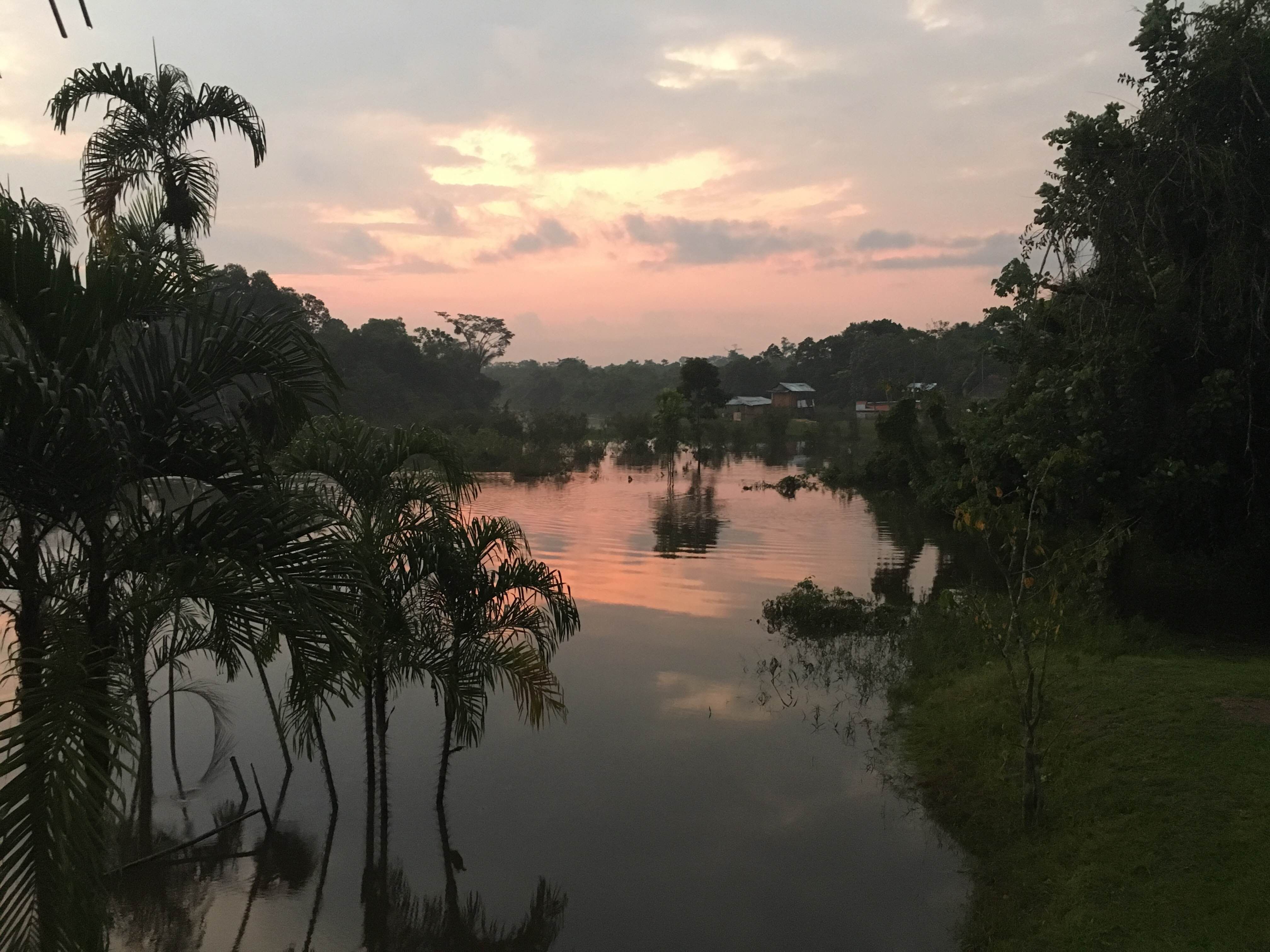 Llanchama- iquitos, por Juan Pablo