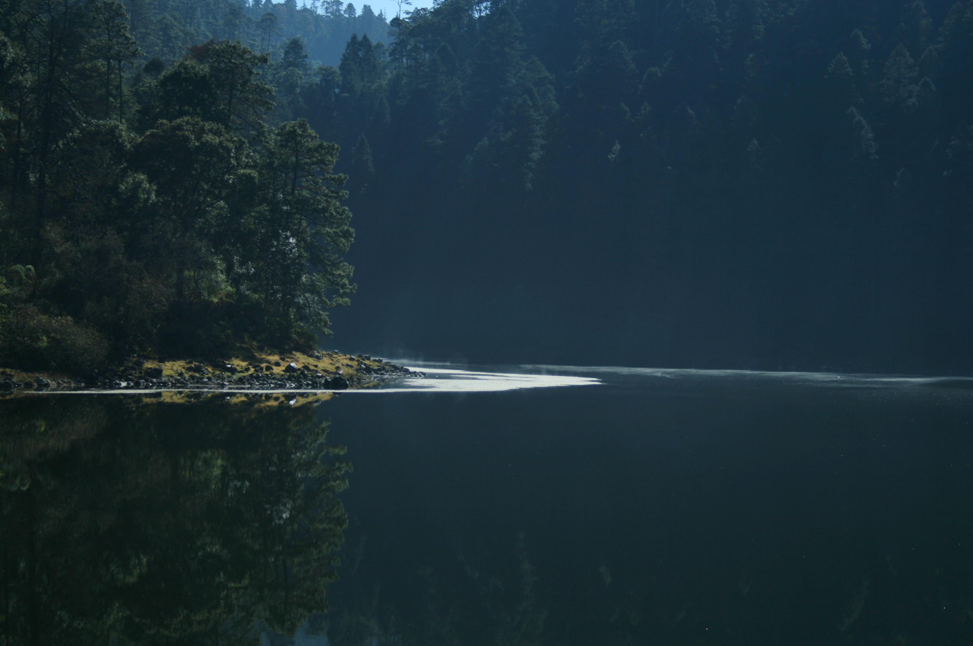 Laguna de Zempoala, por Miguel Juárez Zavala