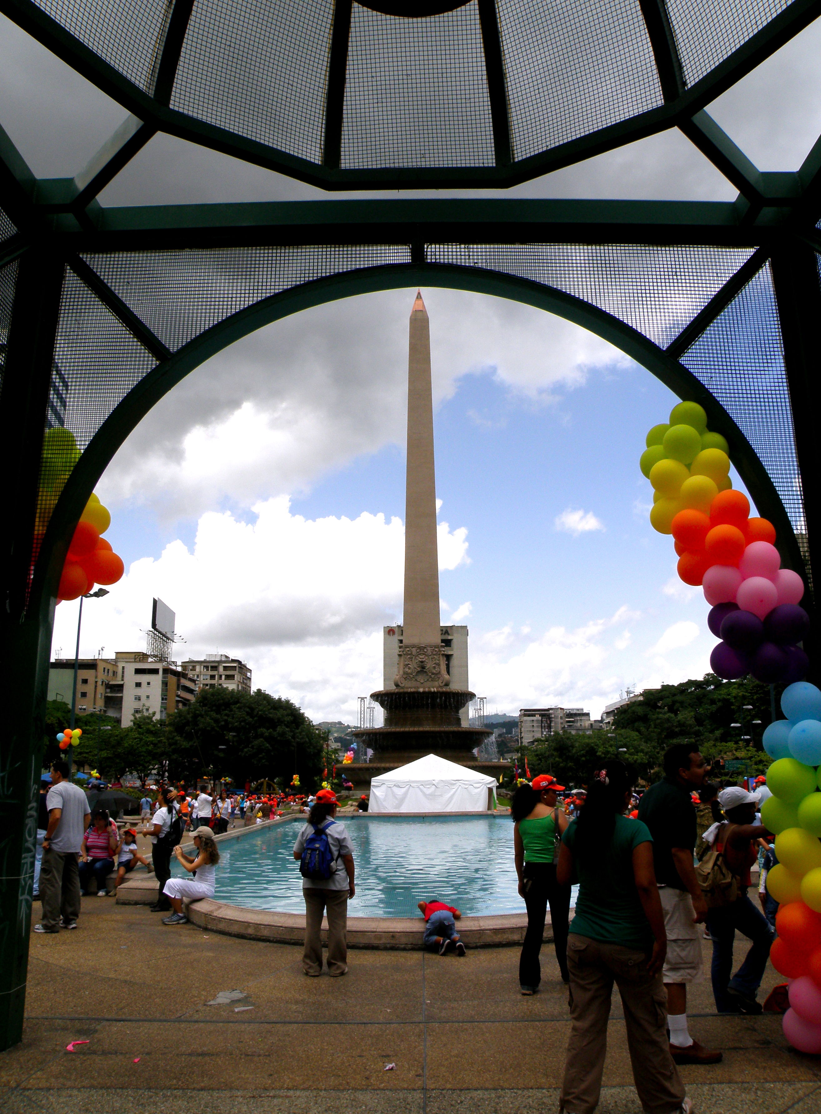 Plaza Altamira, por Don Lepe