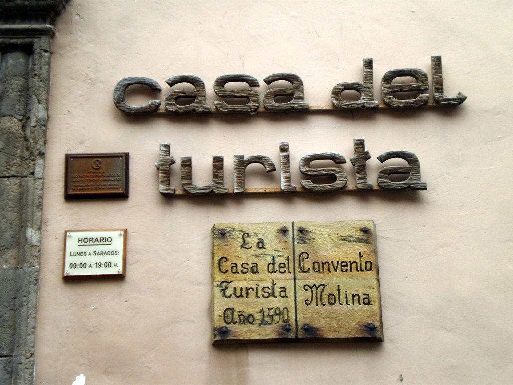 Casa del Turista -Antiguo Convento Molina, por Lala