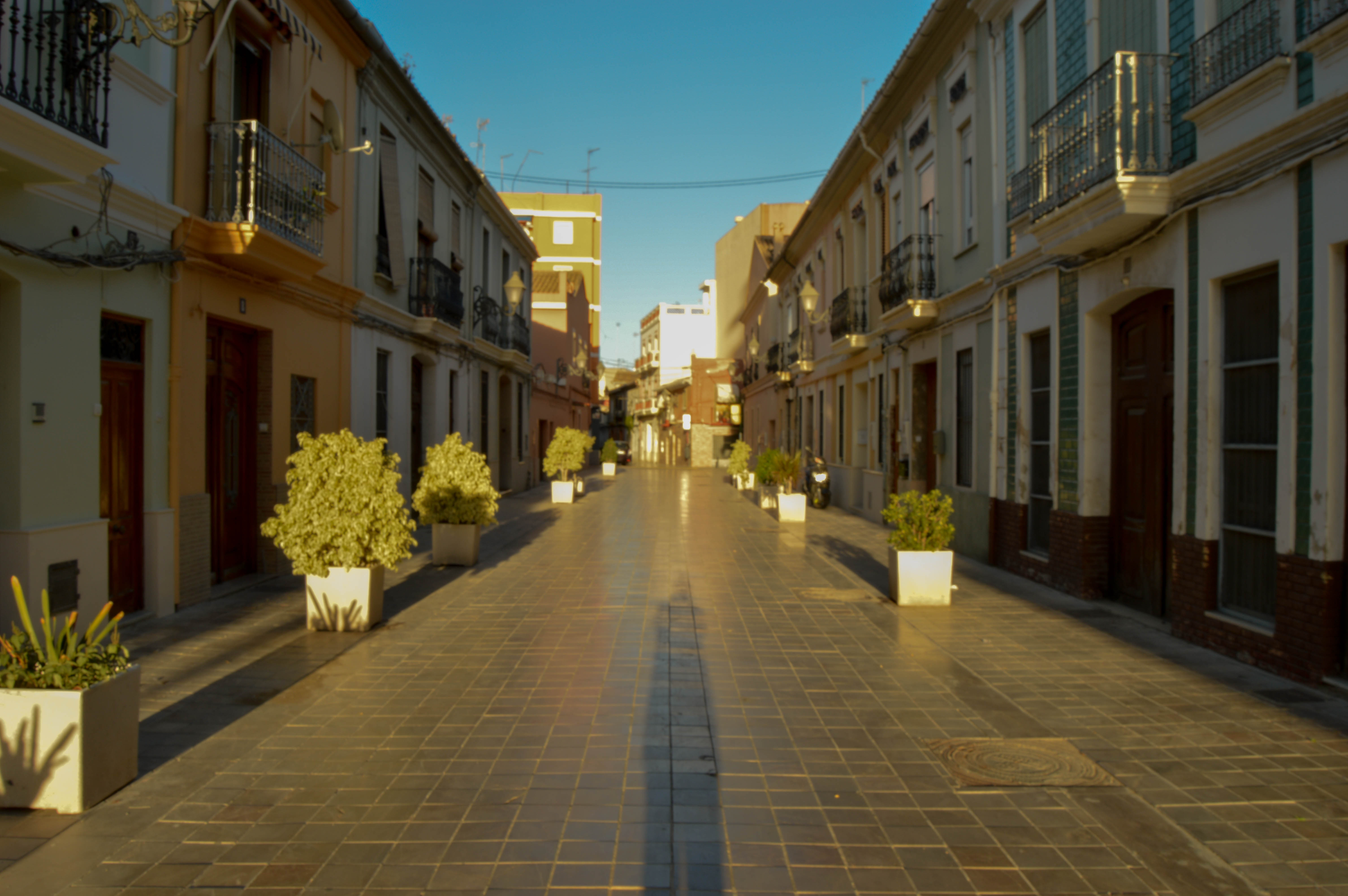 Calles en Valencia: un recorrido por su historia y encanto urbano