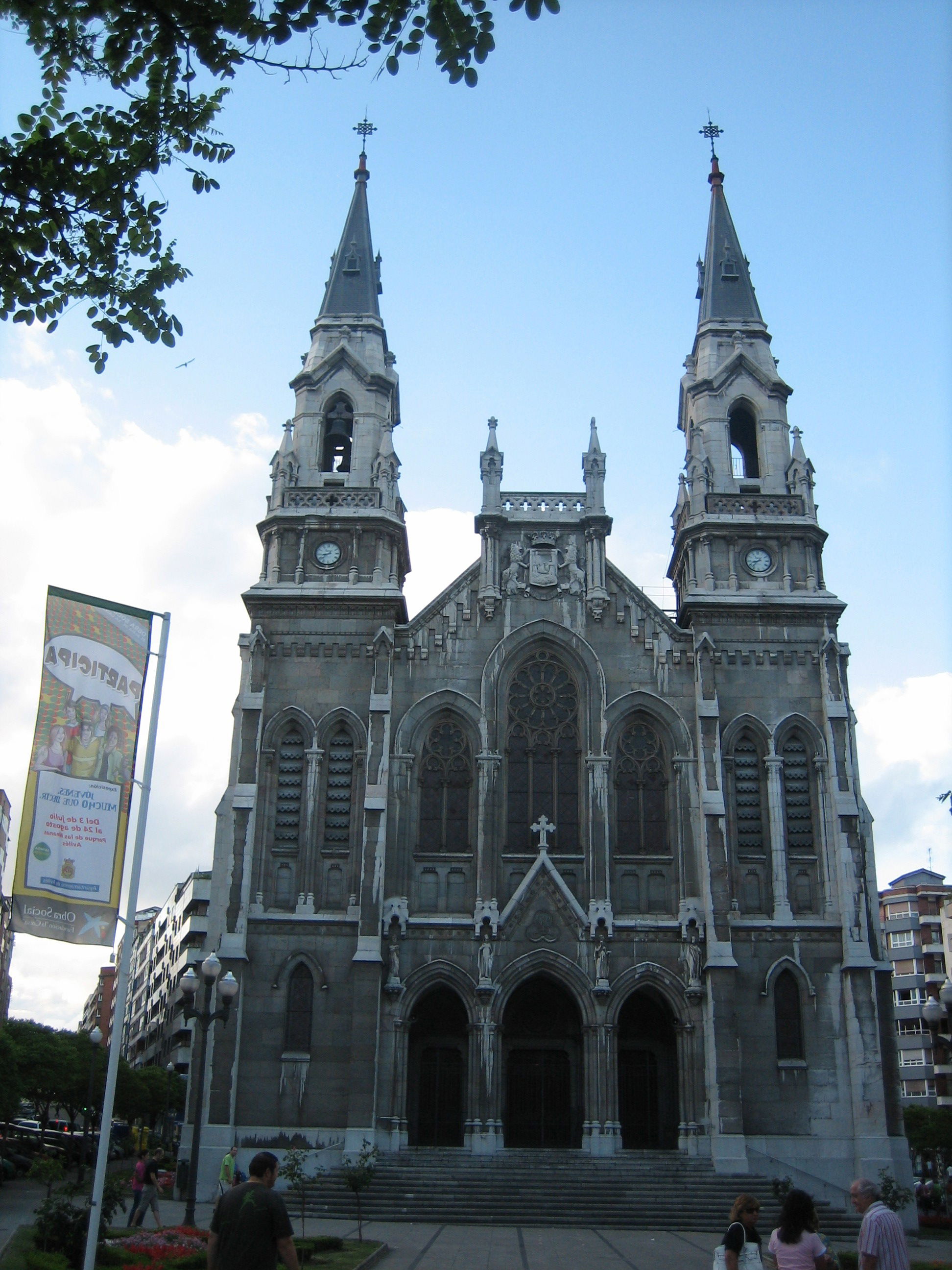 Parroquia de Santo Tomás de Canterbury, por jrgil
