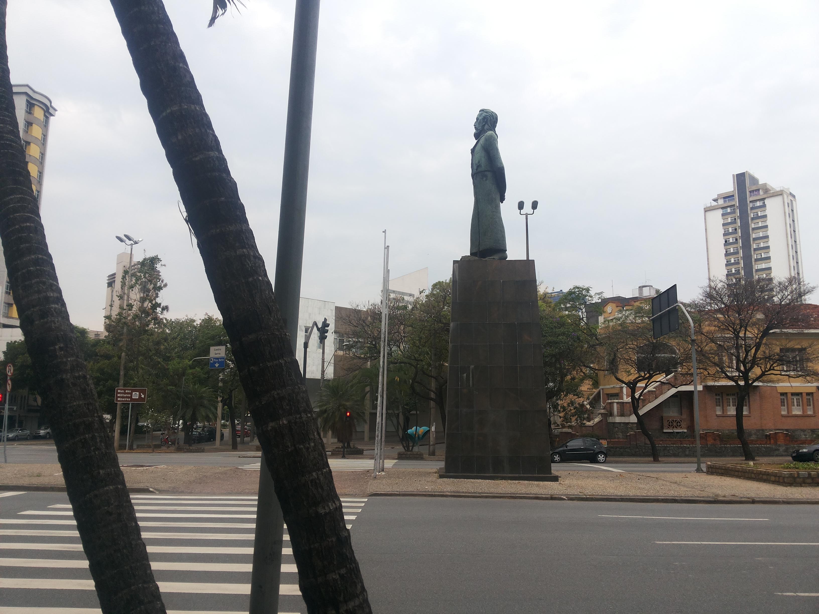 Plaza Tiradentes, por Aline Markowicz