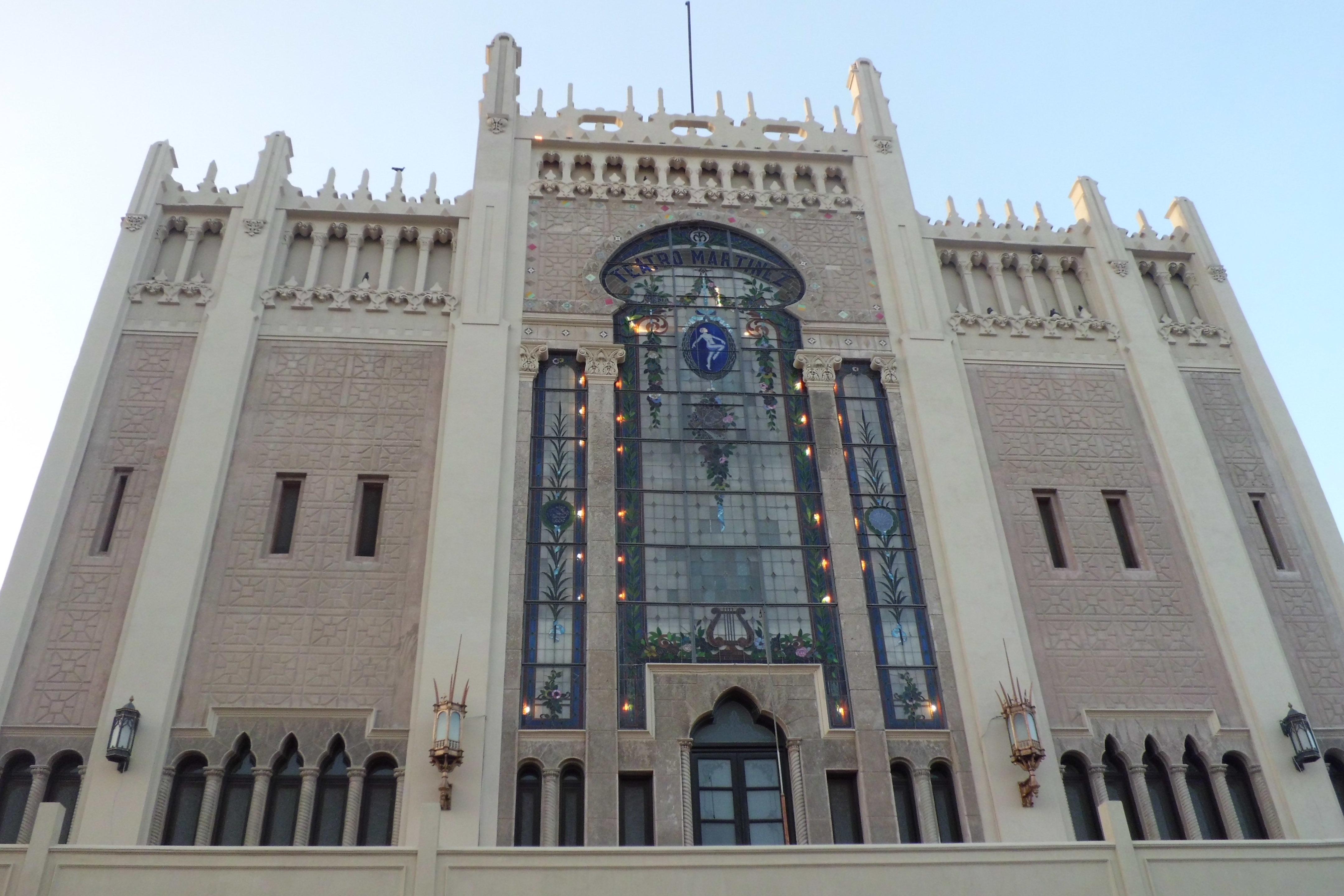 Teatro Isauro Martínez, por Pita Hernandez