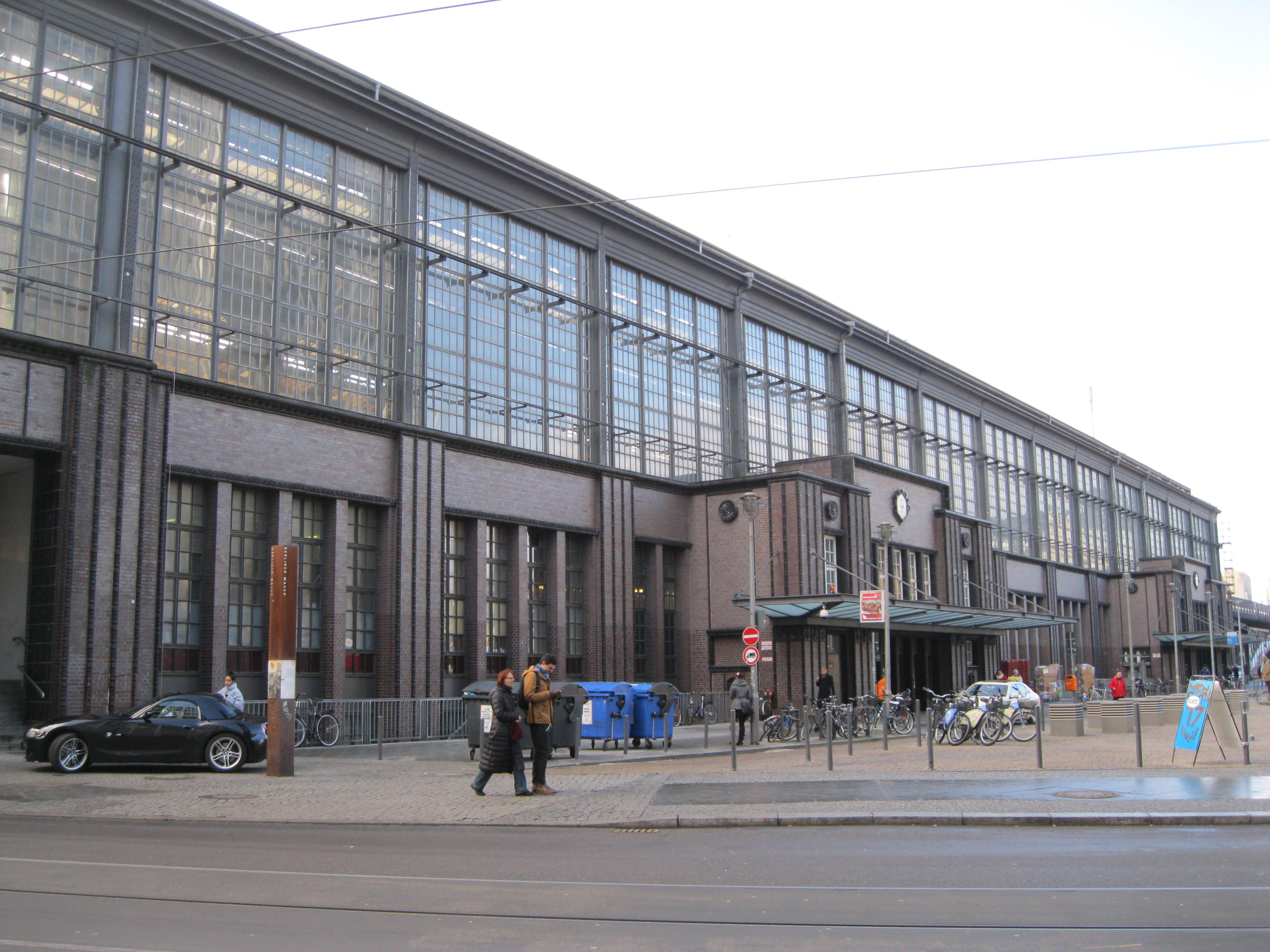 Berlin Friedrichstraße station, por Pamela Ferrari
