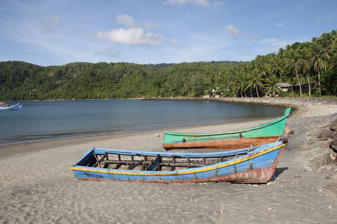 Playa Negra, por Mochila Nómada