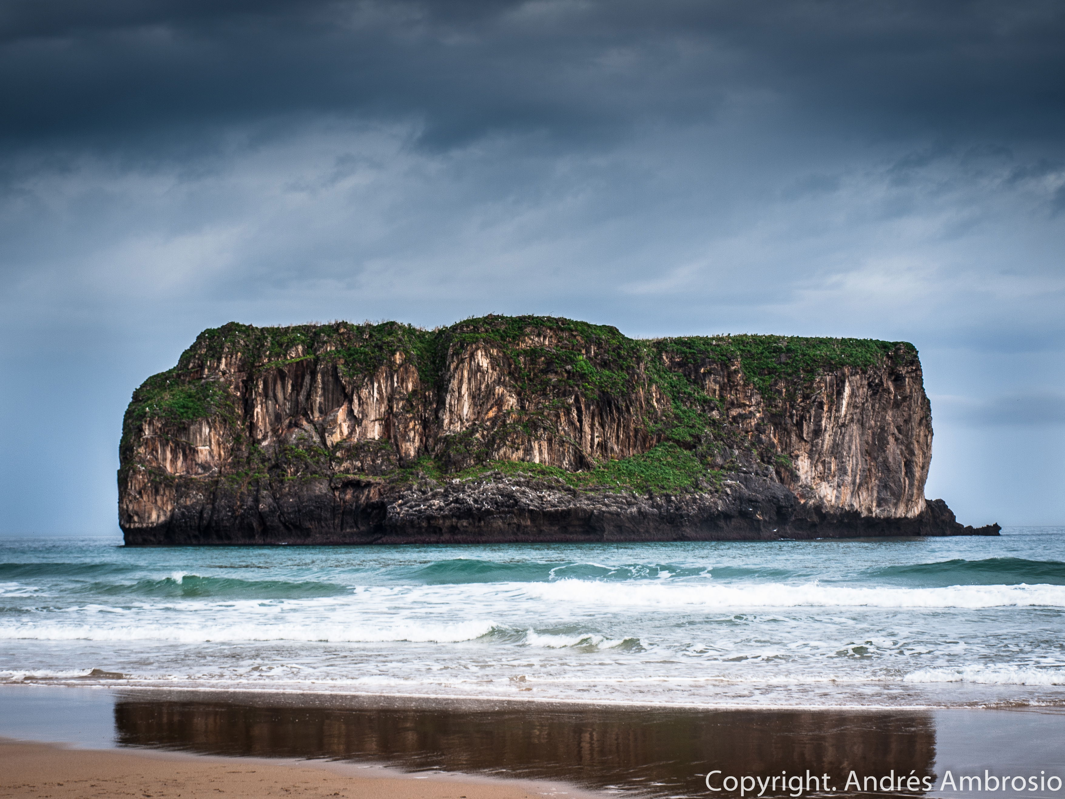 Playa de Andrín, por ANDRES AMBROSIO