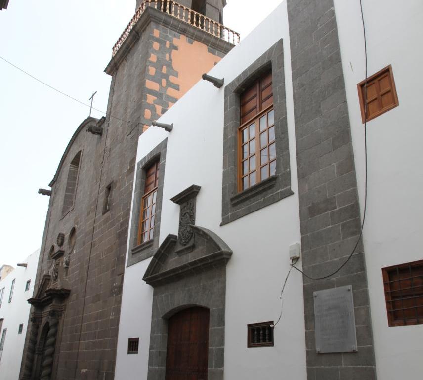 Consejos subtítulo concepto Iglesia de San Francisco de Borja en Las Palmas de Gran Canaria: 2  opiniones y 8 fotos
